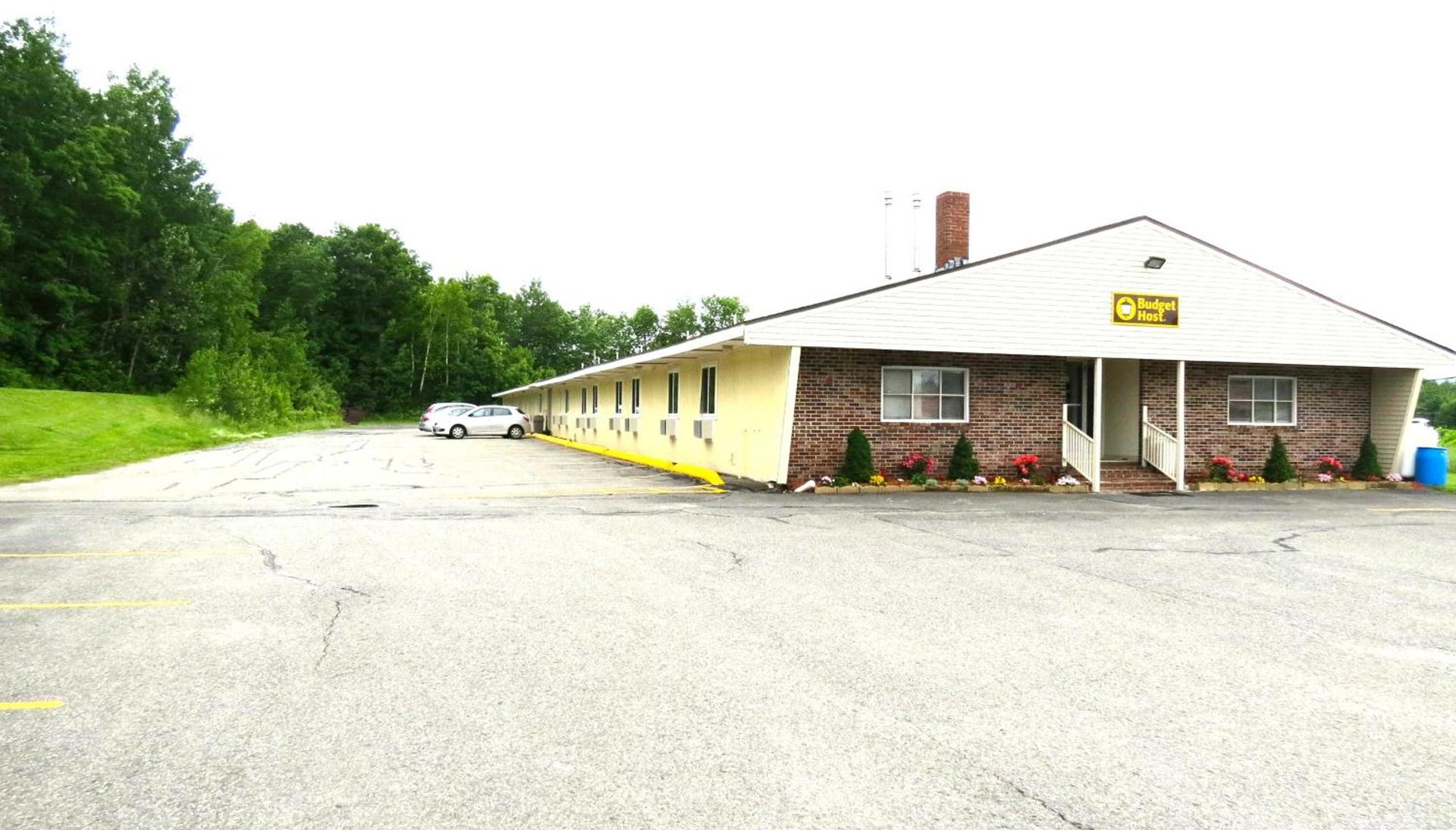 Budget Host Airport Inn photo 15