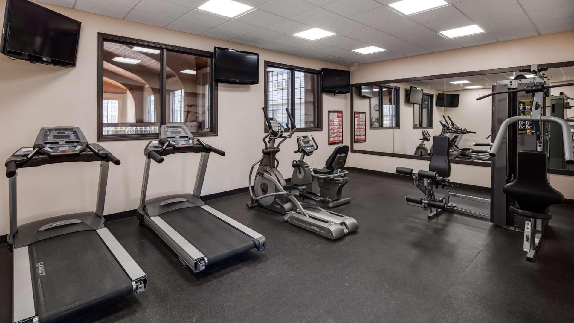 Best Western Lapeer Inn photo 46
