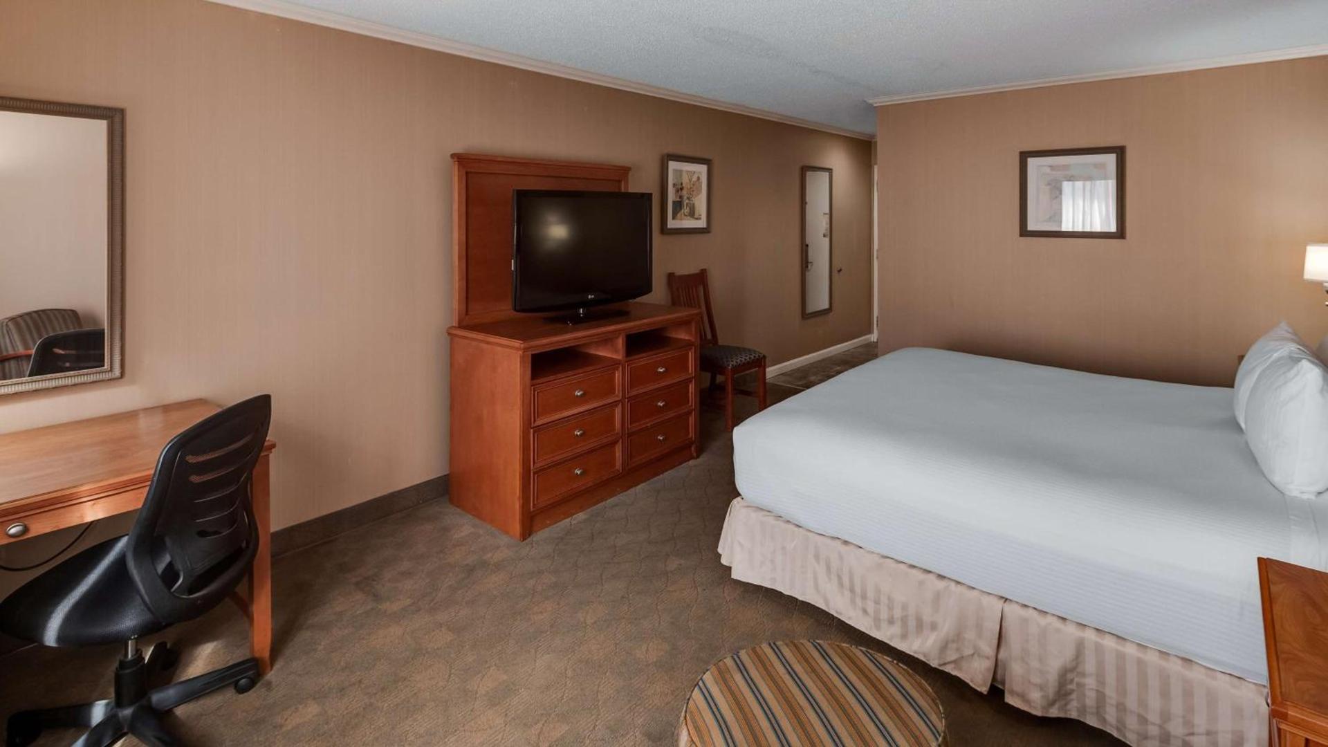 Best Western Lapeer Inn photo 26