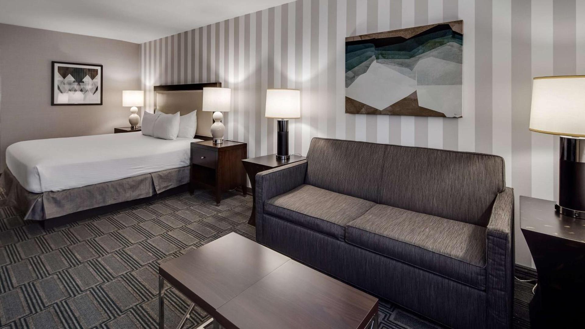 Best Western Lapeer Inn photo 14