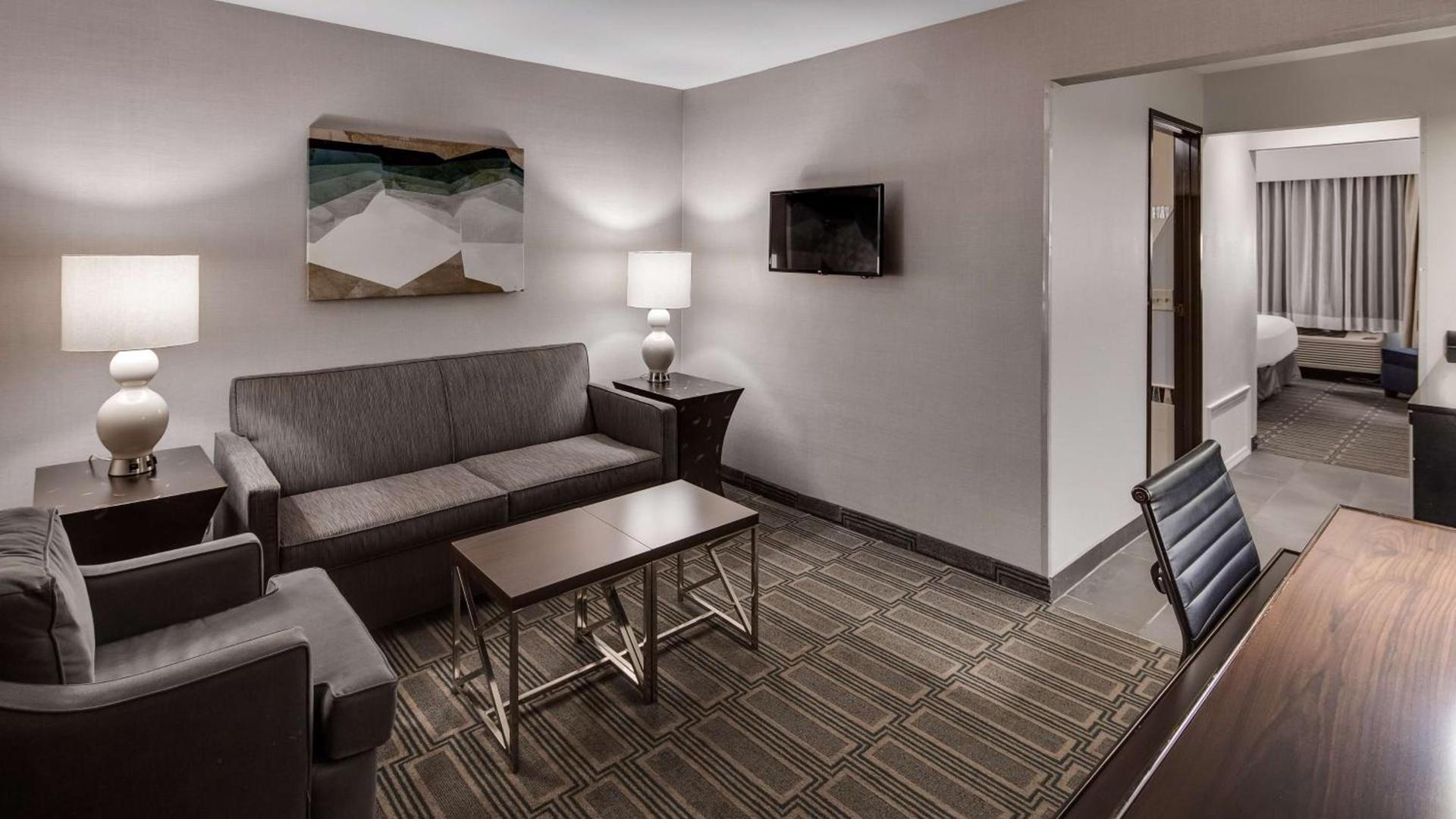 Best Western Lapeer Inn photo 15