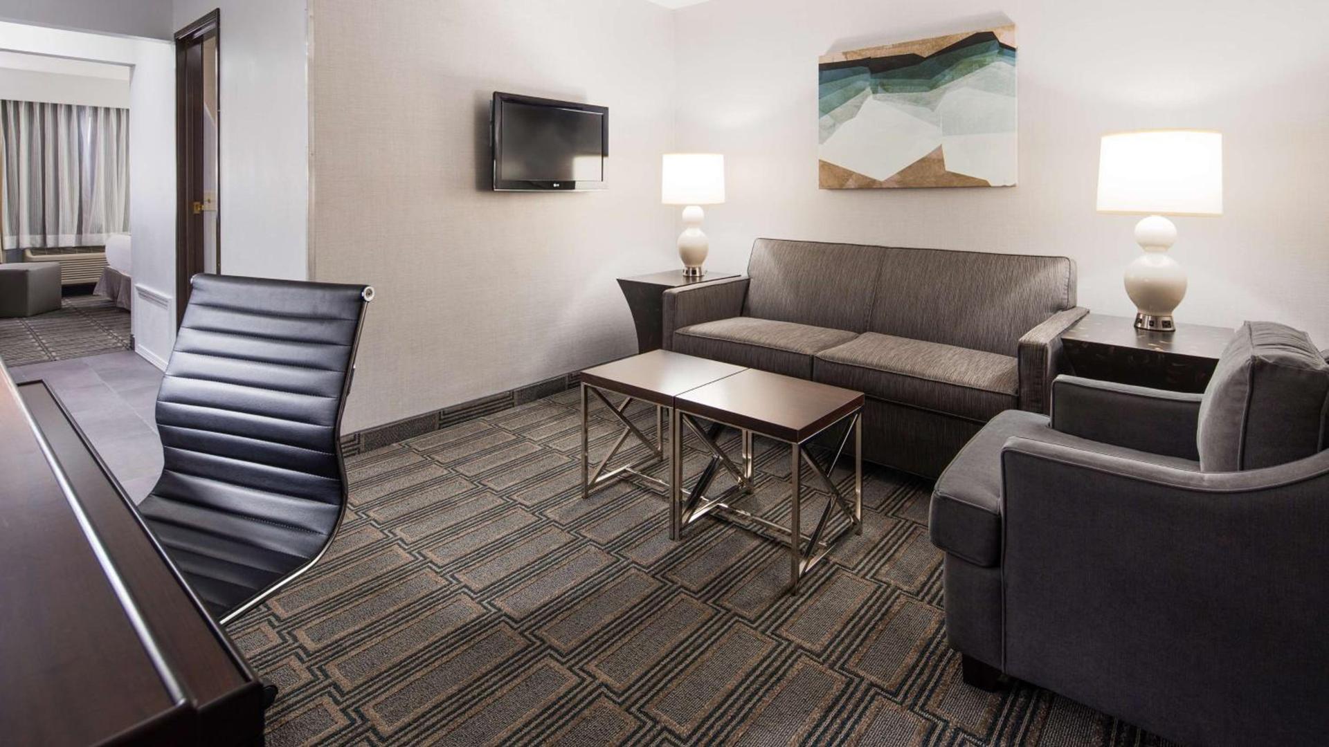 Best Western Lapeer Inn photo 25