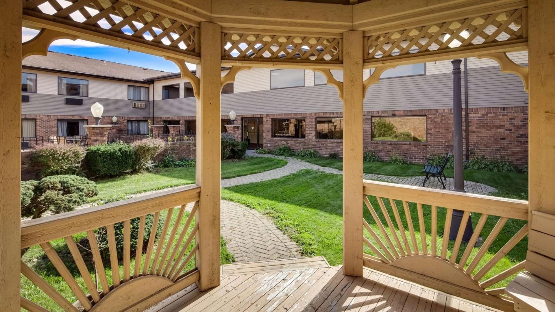 Best Western Lapeer Inn photo 45