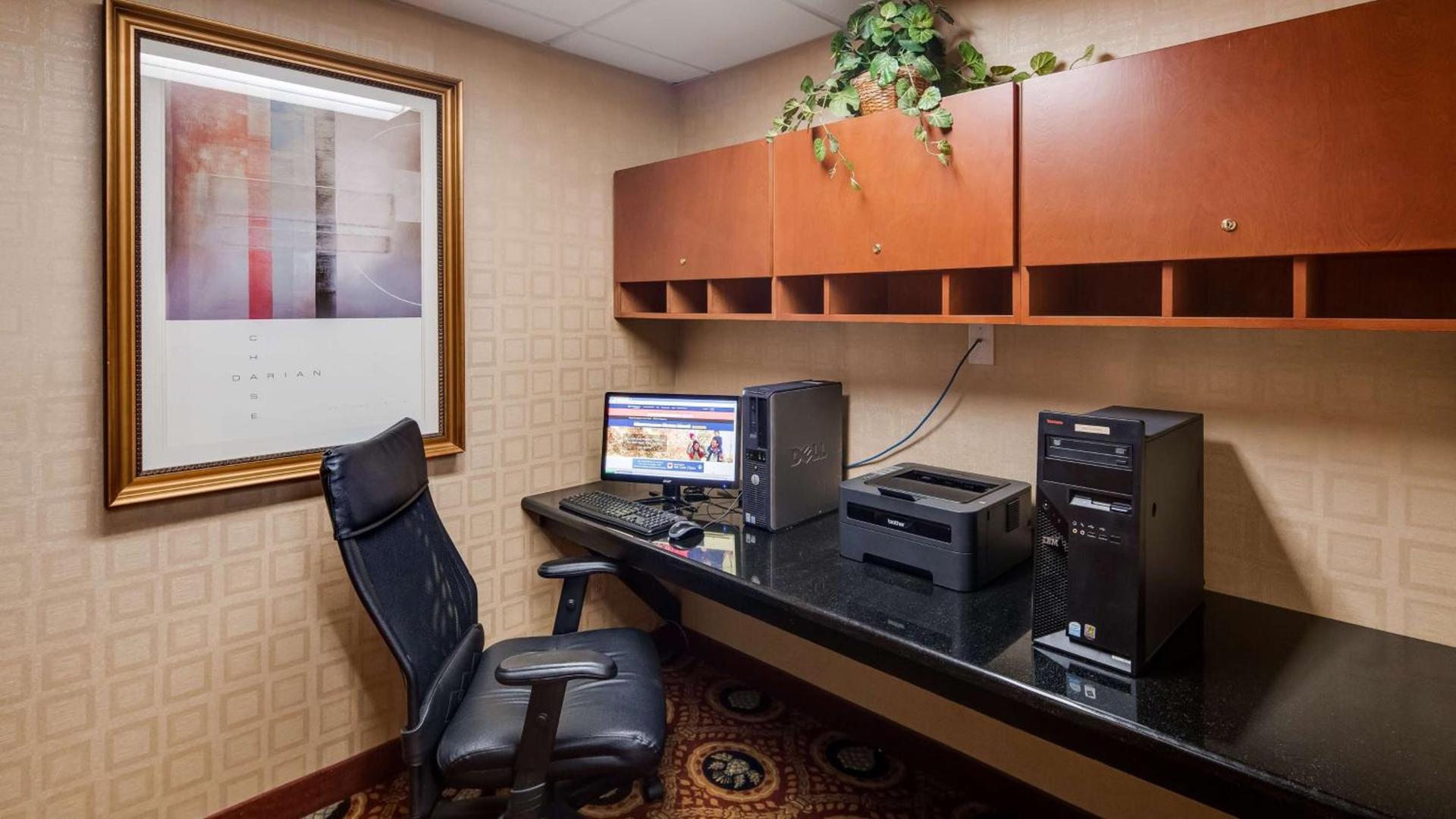 Best Western Lapeer Inn photo 8