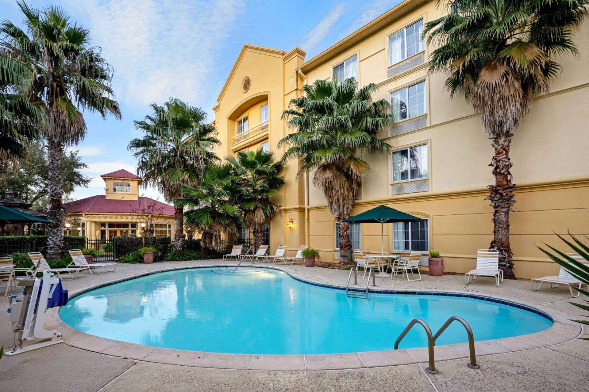 La Quinta by Wyndham Houston West Park 10 photo 6