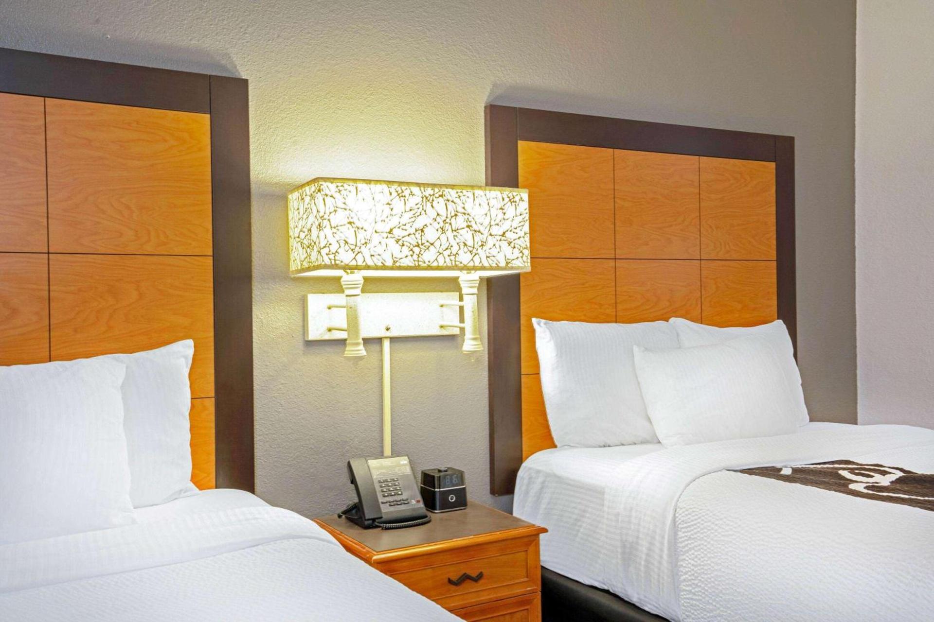 La Quinta by Wyndham Houston West Park 10 photo 16