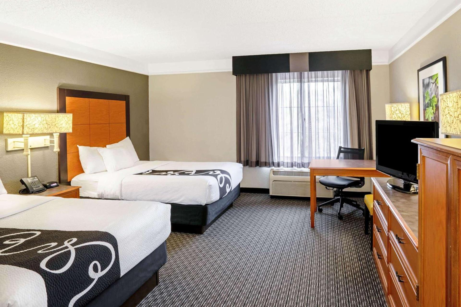 La Quinta by Wyndham Houston West Park 10 photo 21