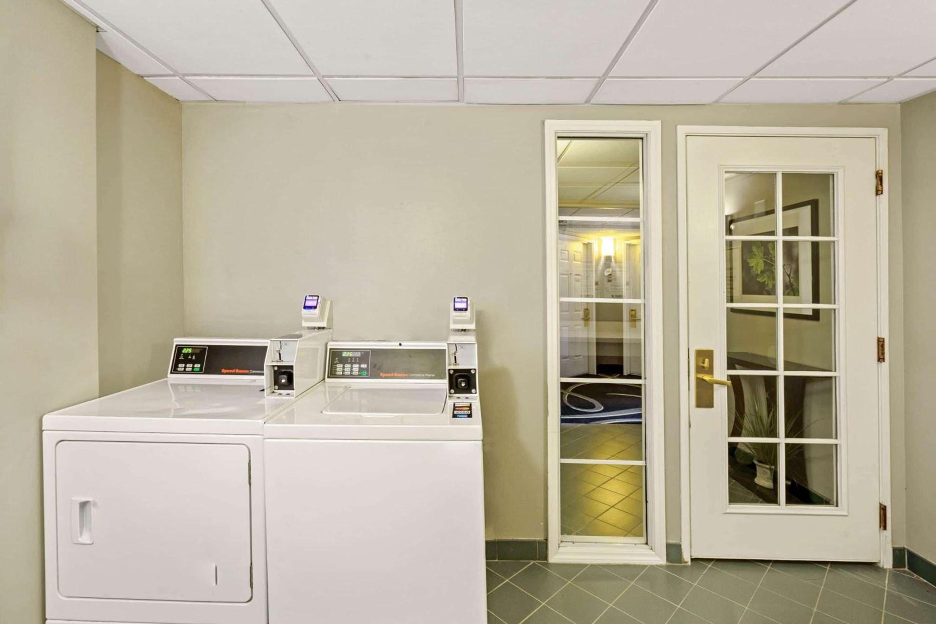 La Quinta by Wyndham Houston West Park 10 photo 14