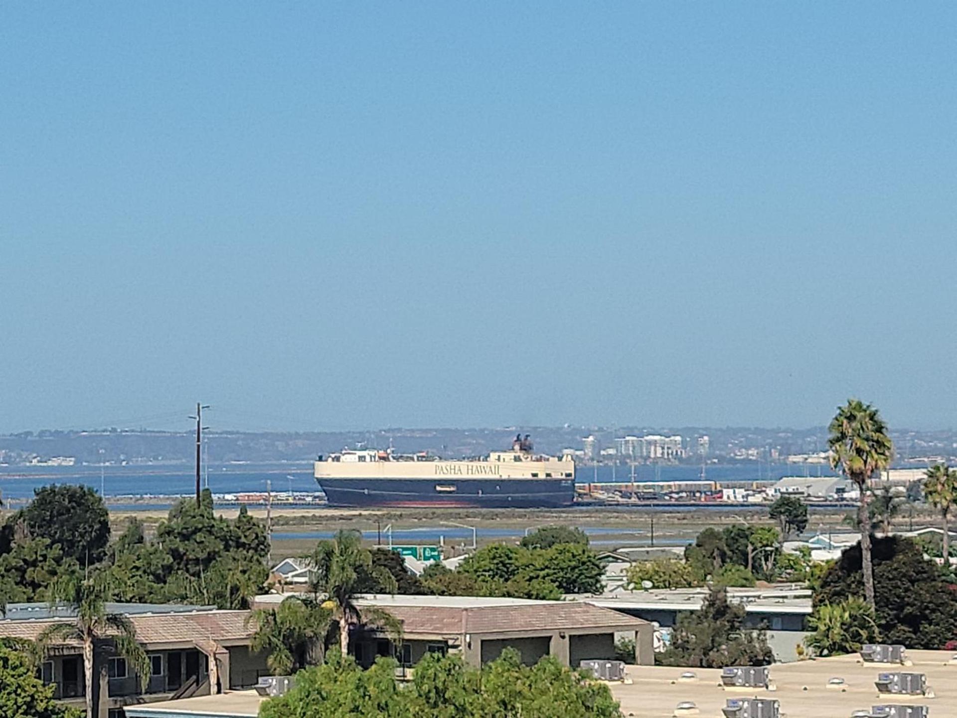 Holiday Inn Express San Diego South - Chula Vista by IHG photo 5