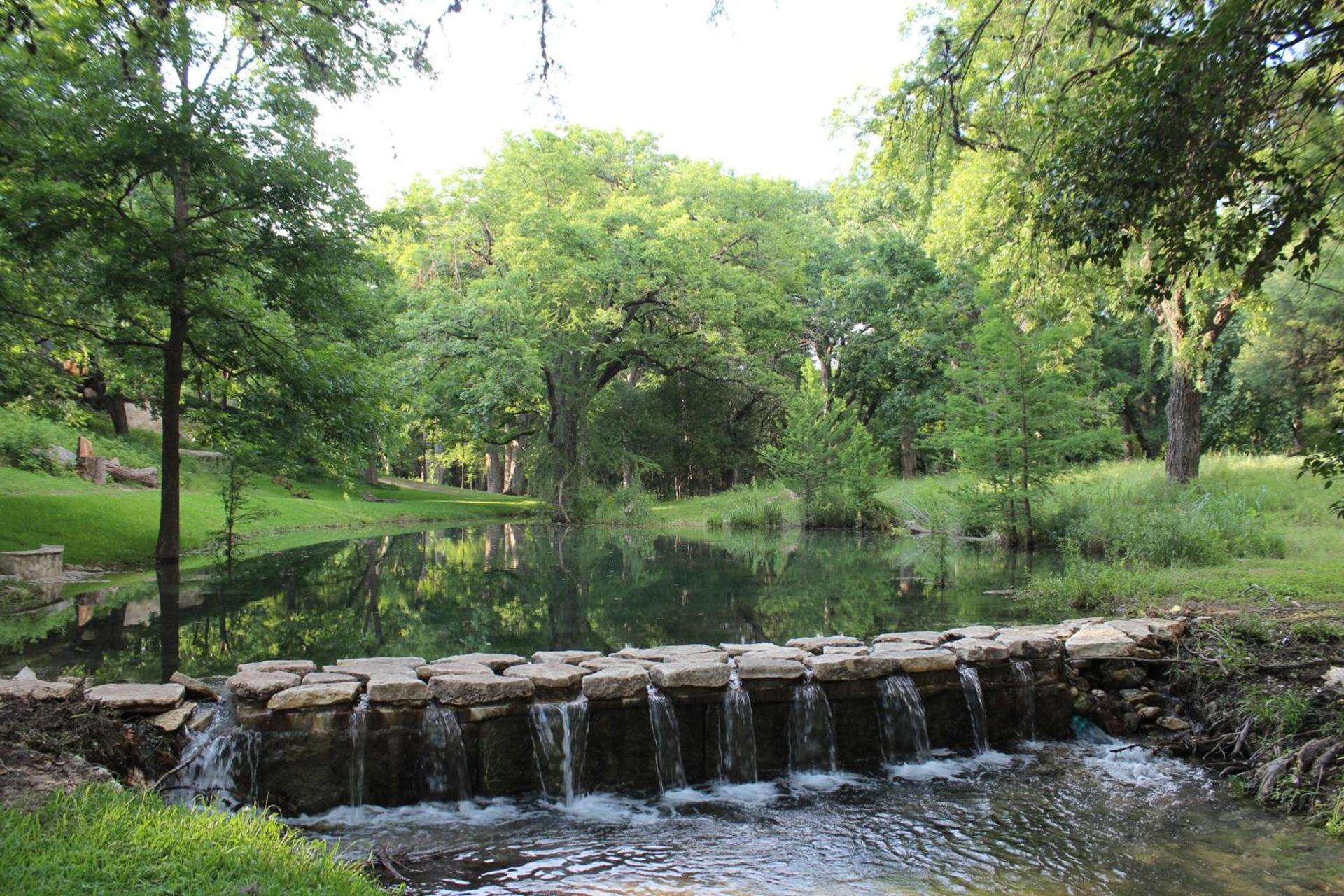 The Springs Retreat photo 65
