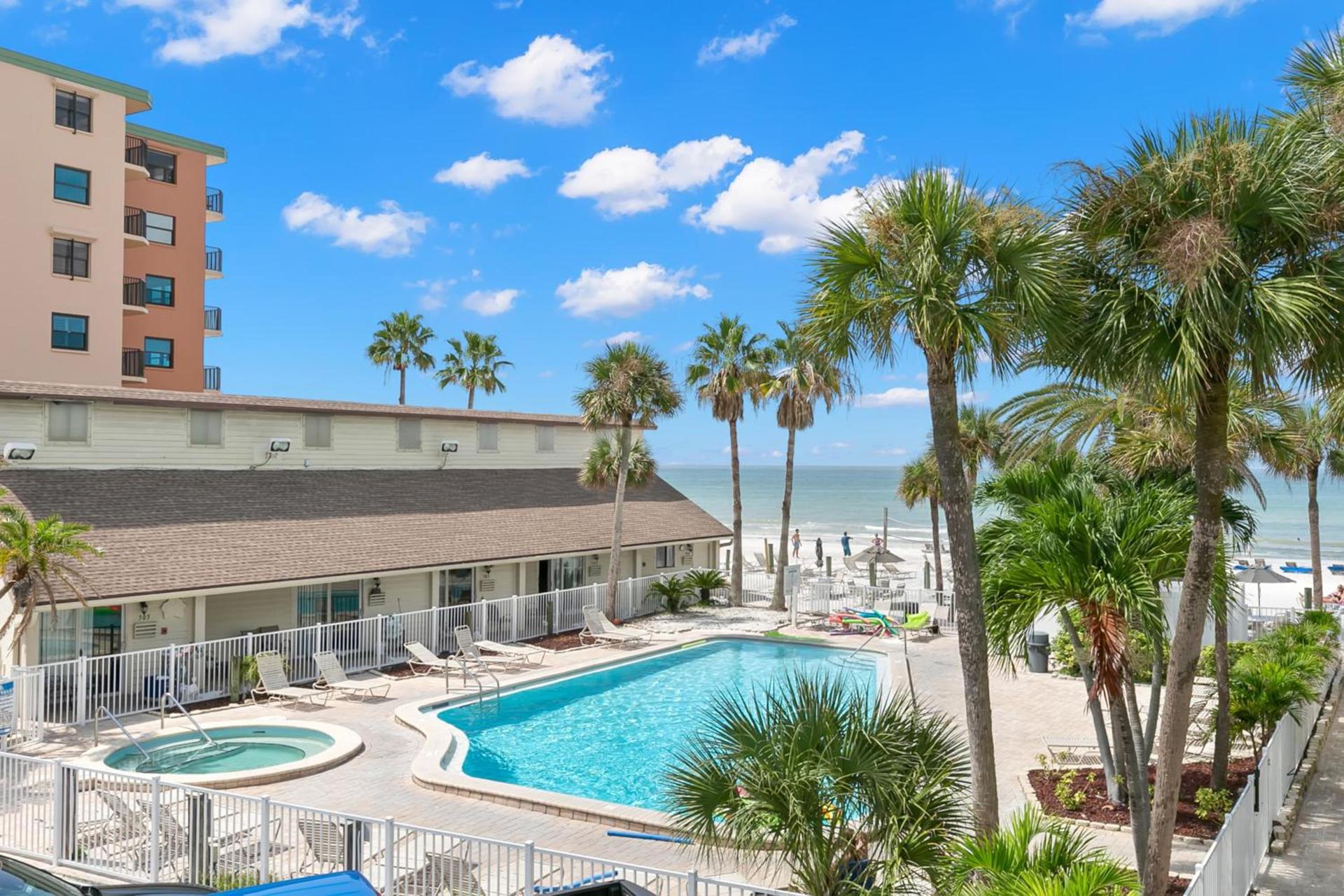 Grand Shores West photo 41