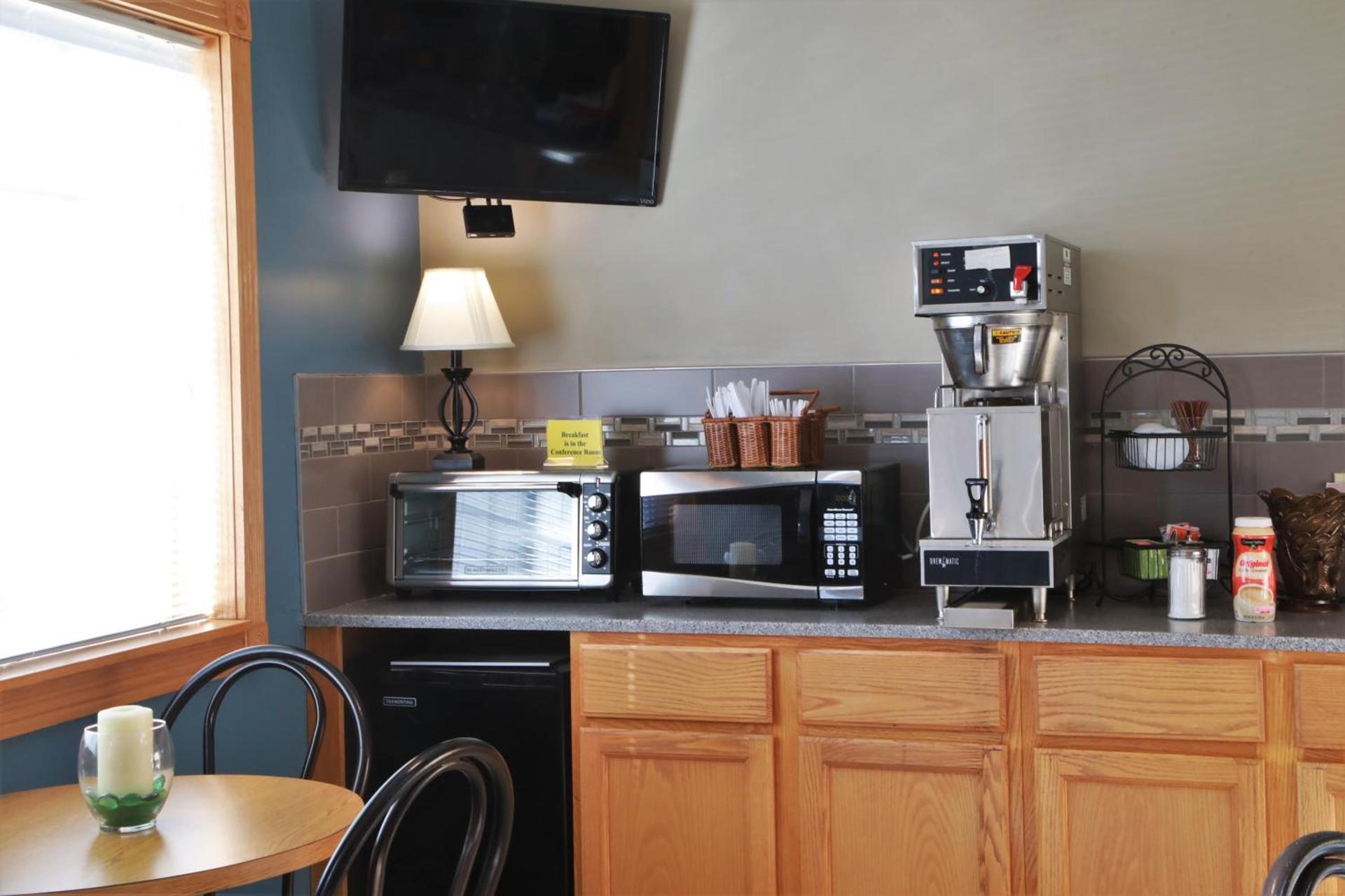 Heritage Inn photo 9