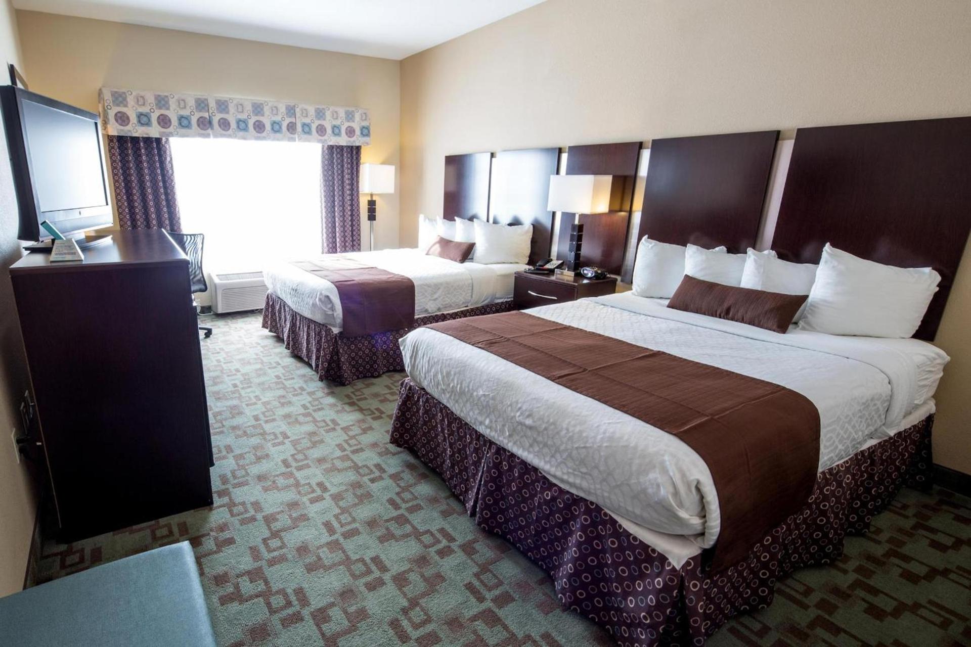 Best Western Plus Eastgate Inn & Suites photo 11