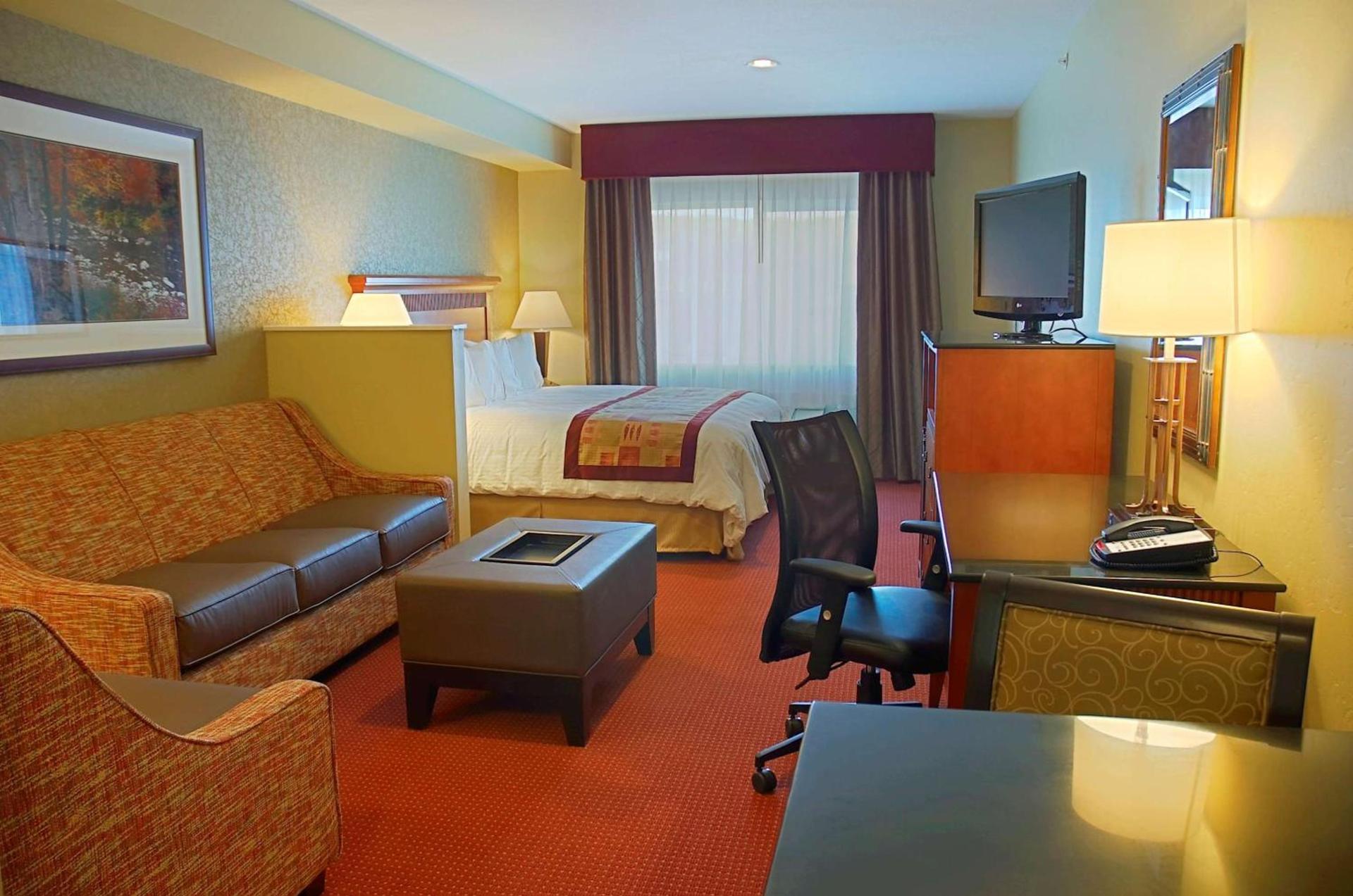 Best Western Plus Canyon Pines photo 12