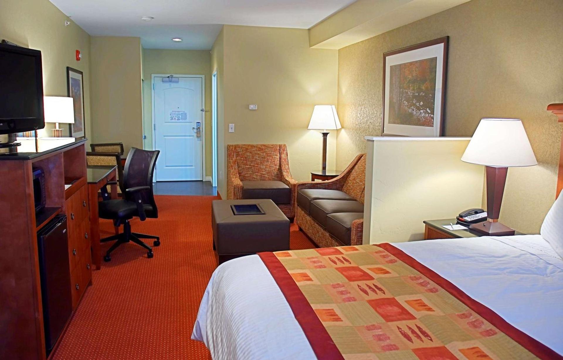Best Western Plus Canyon Pines photo 7