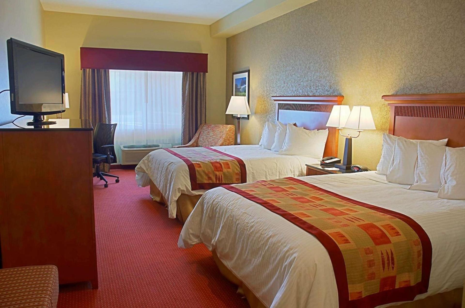 Best Western Plus Canyon Pines photo 6