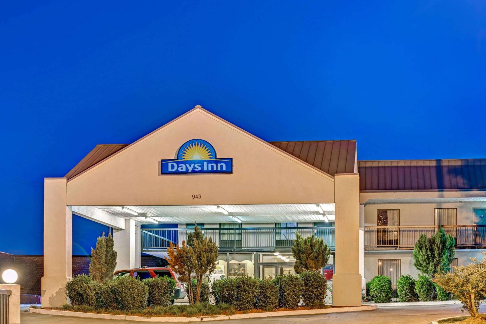 Days Inn by Wyndham Hernando photo 2