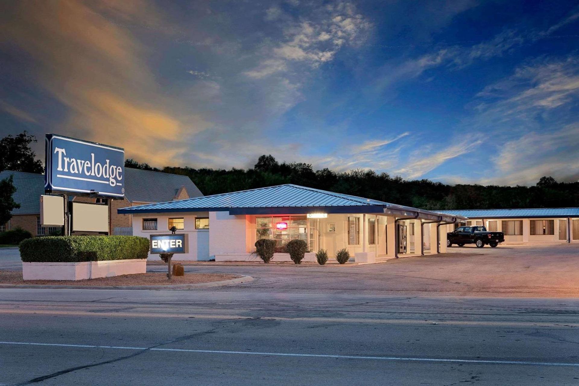 Travelodge by Wyndham Ozona photo 2