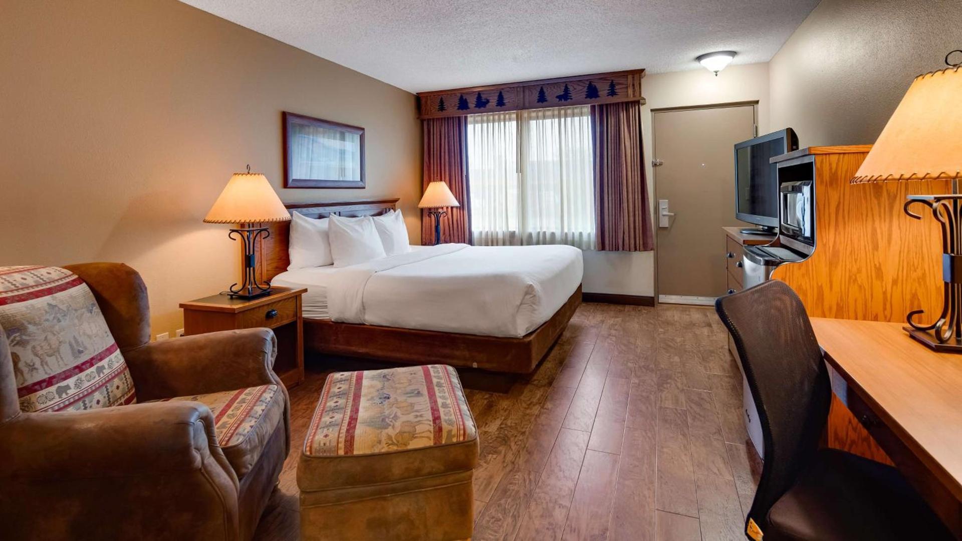 Best Western Plus Kelly Inn & Suites photo 10