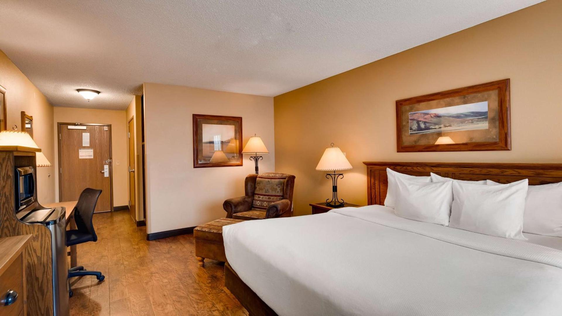Best Western Plus Kelly Inn & Suites photo 13
