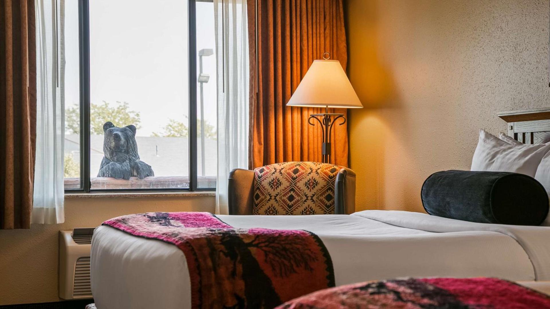 Best Western Plus Kelly Inn & Suites photo 18