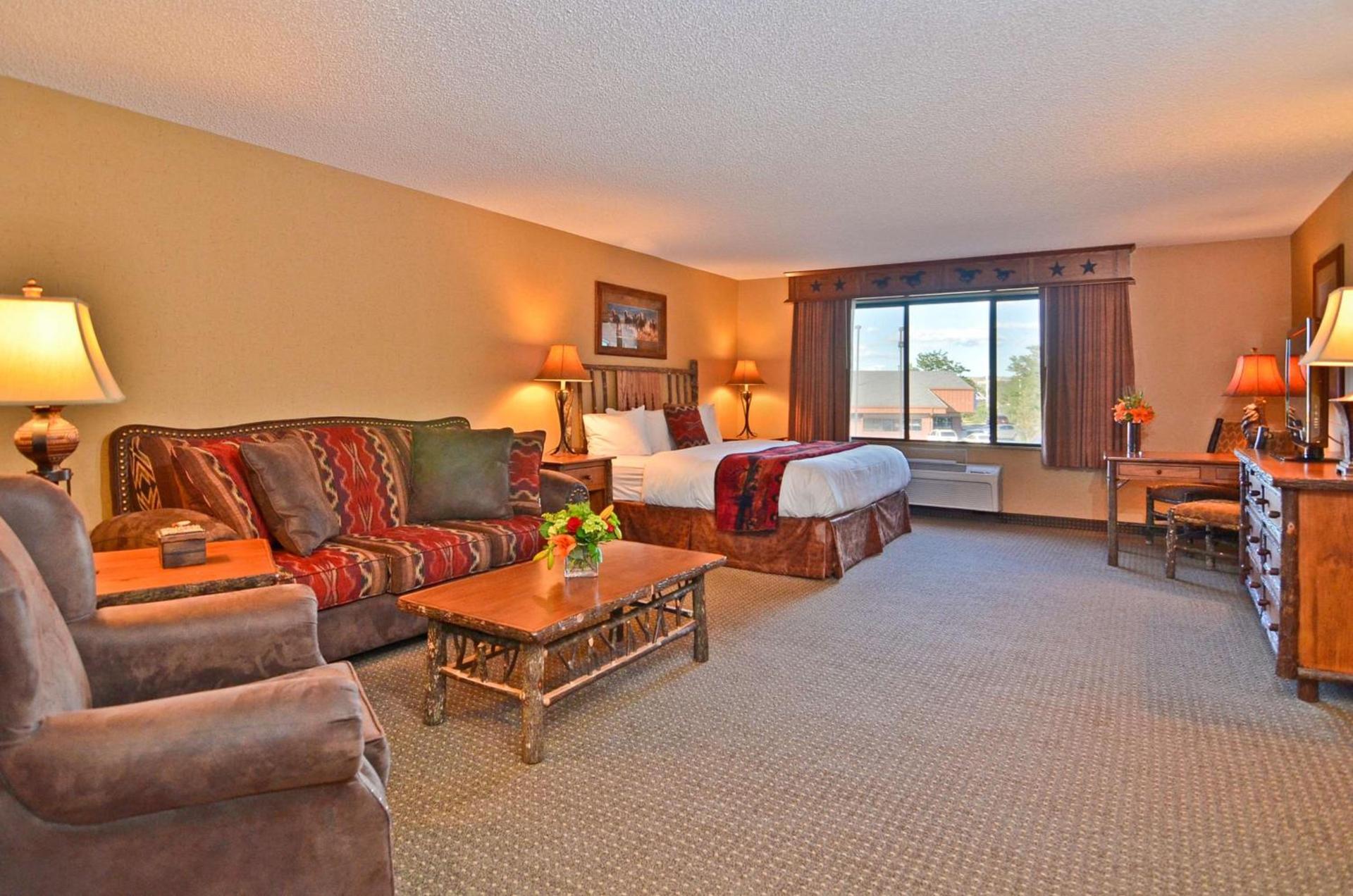 Best Western Plus Kelly Inn & Suites photo 29