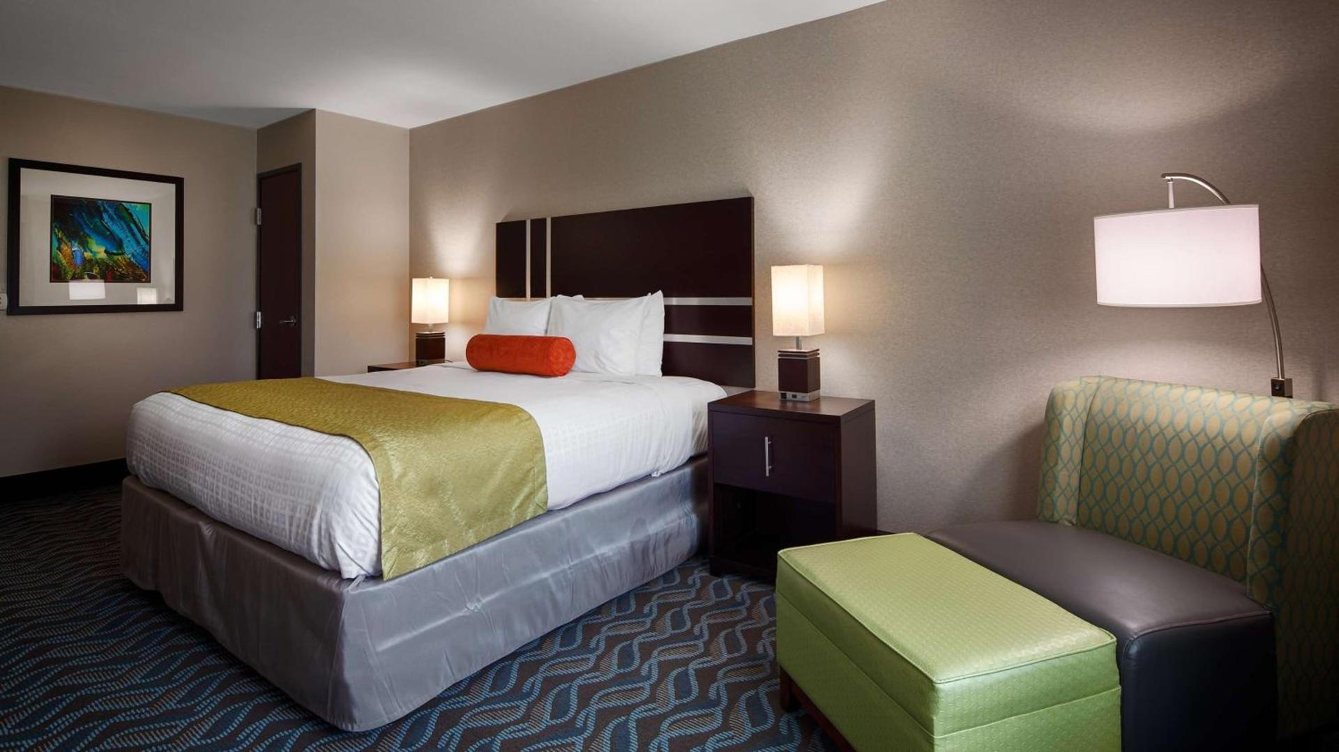 Best Western Plus Hardeeville Inn & Suites photo 8