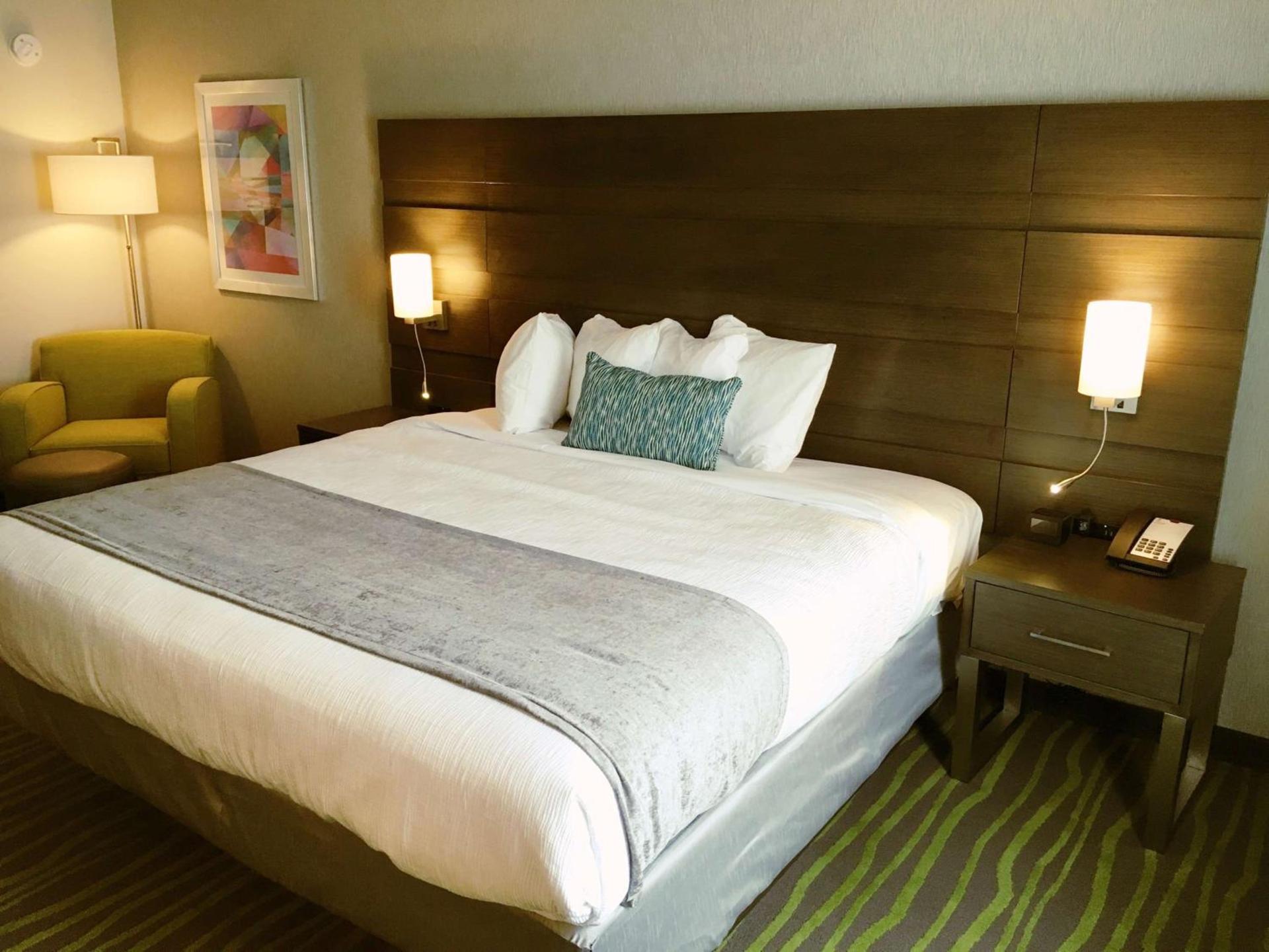 Best Western Plus Prien Lake Hotel & Suites - Lake Charles photo 10