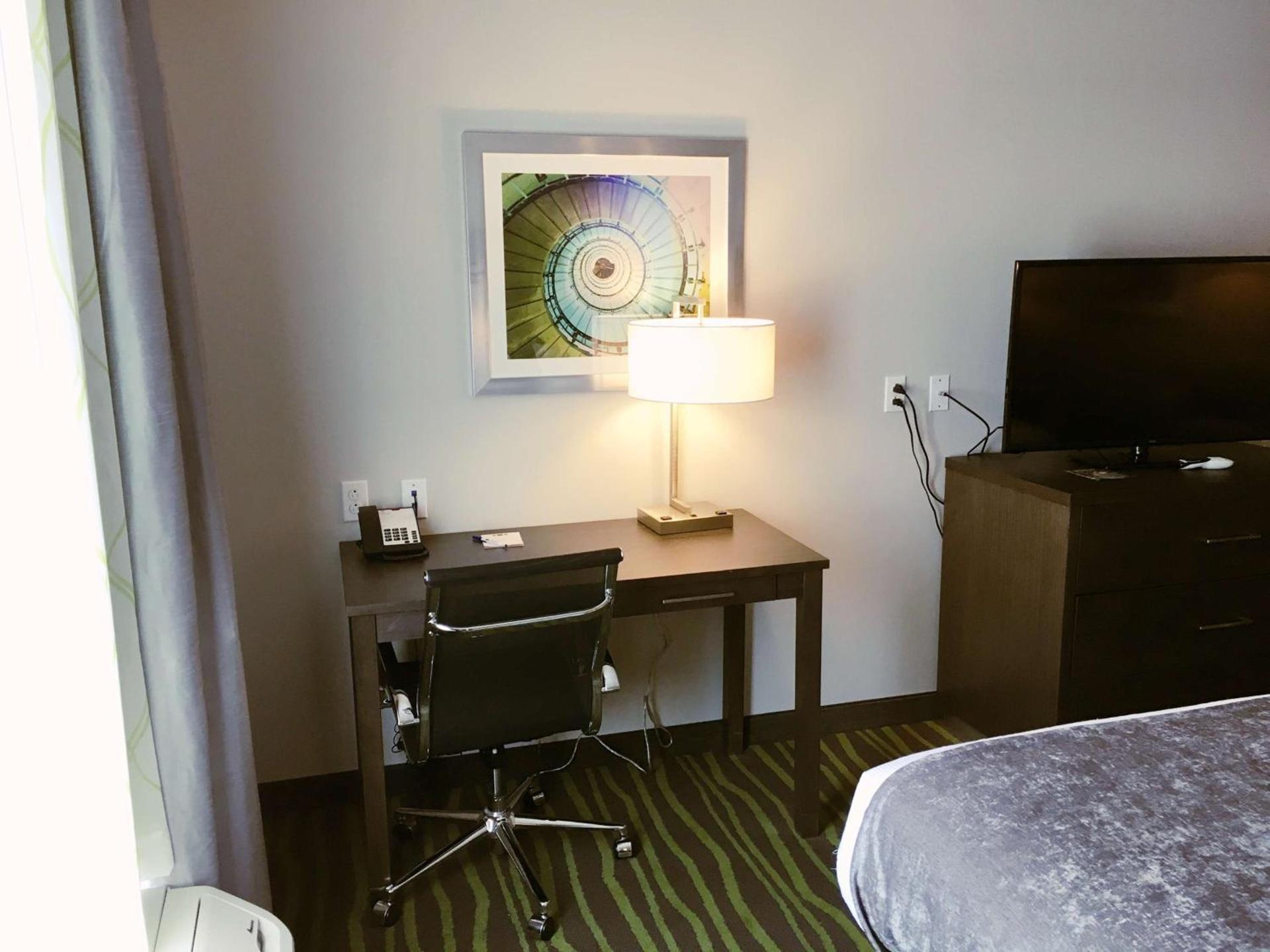Best Western Plus Prien Lake Hotel & Suites - Lake Charles photo 27