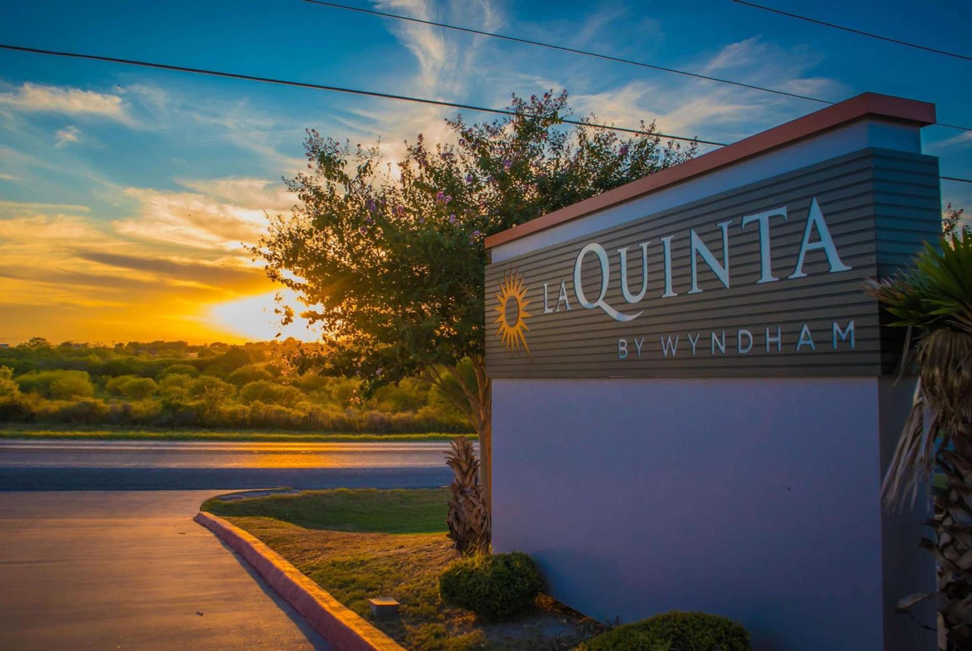 La Quinta by Wyndham Karnes City - Kenedy photo 27