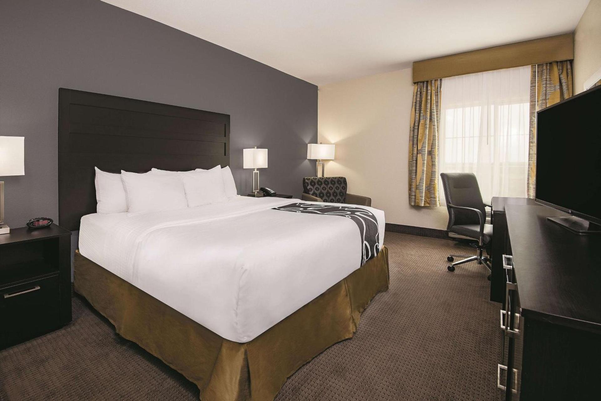 La Quinta by Wyndham Karnes City - Kenedy photo 46