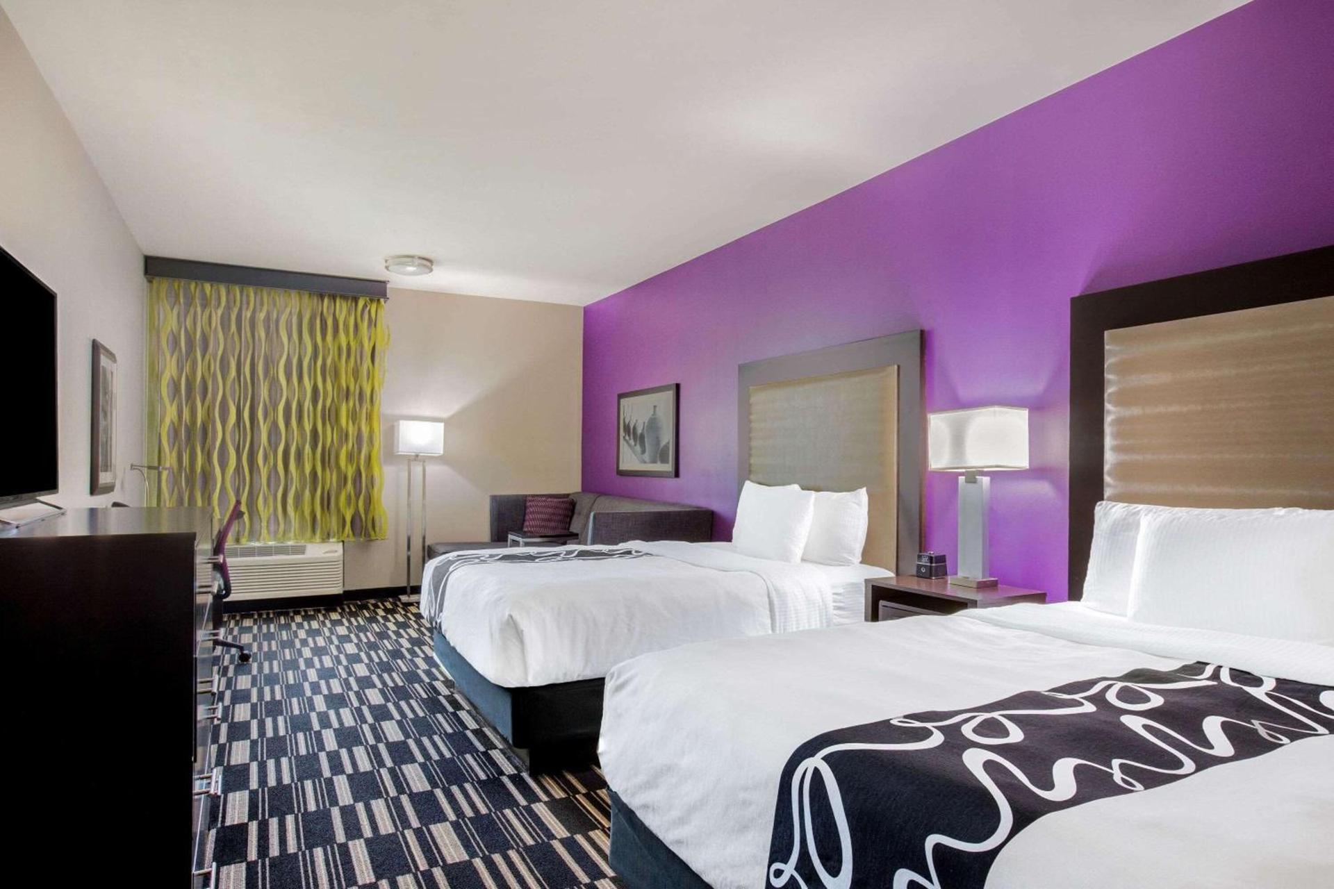 La Quinta by Wyndham McAllen Convention Center photo 25