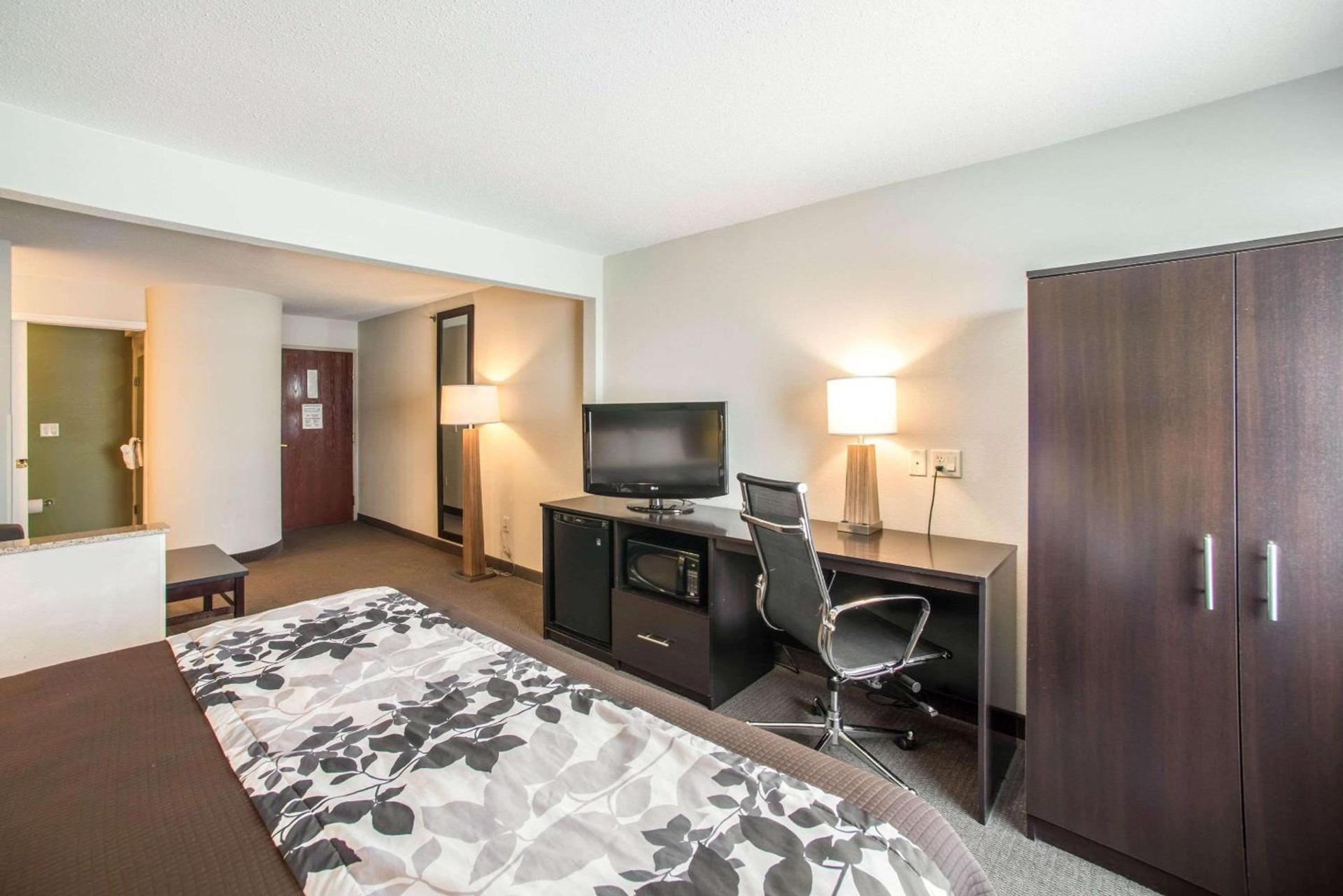 Sleep Inn Decatur I-72 photo 25