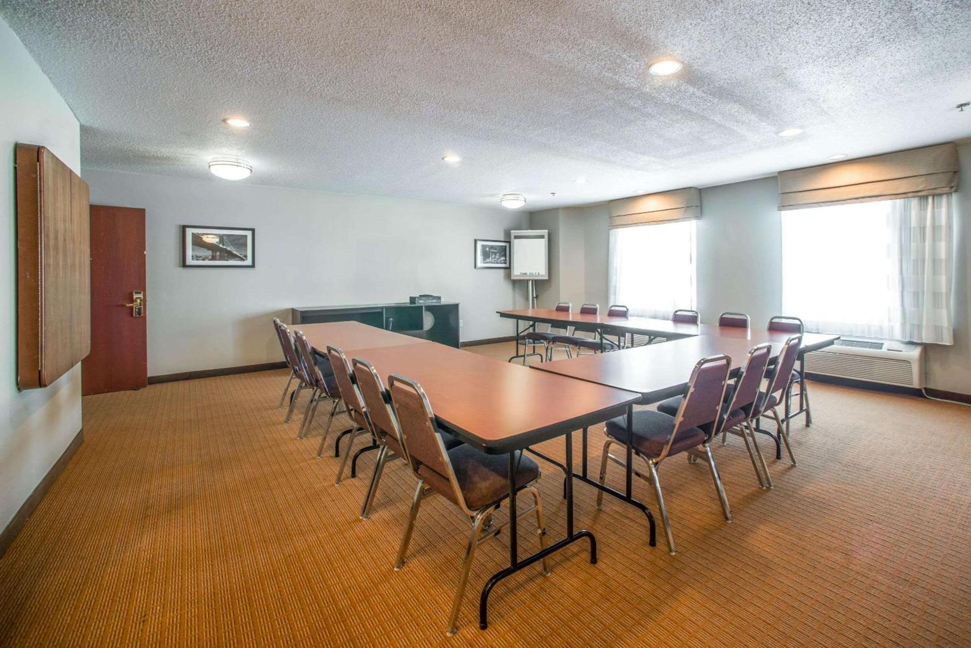 Sleep Inn Decatur I-72 photo 24