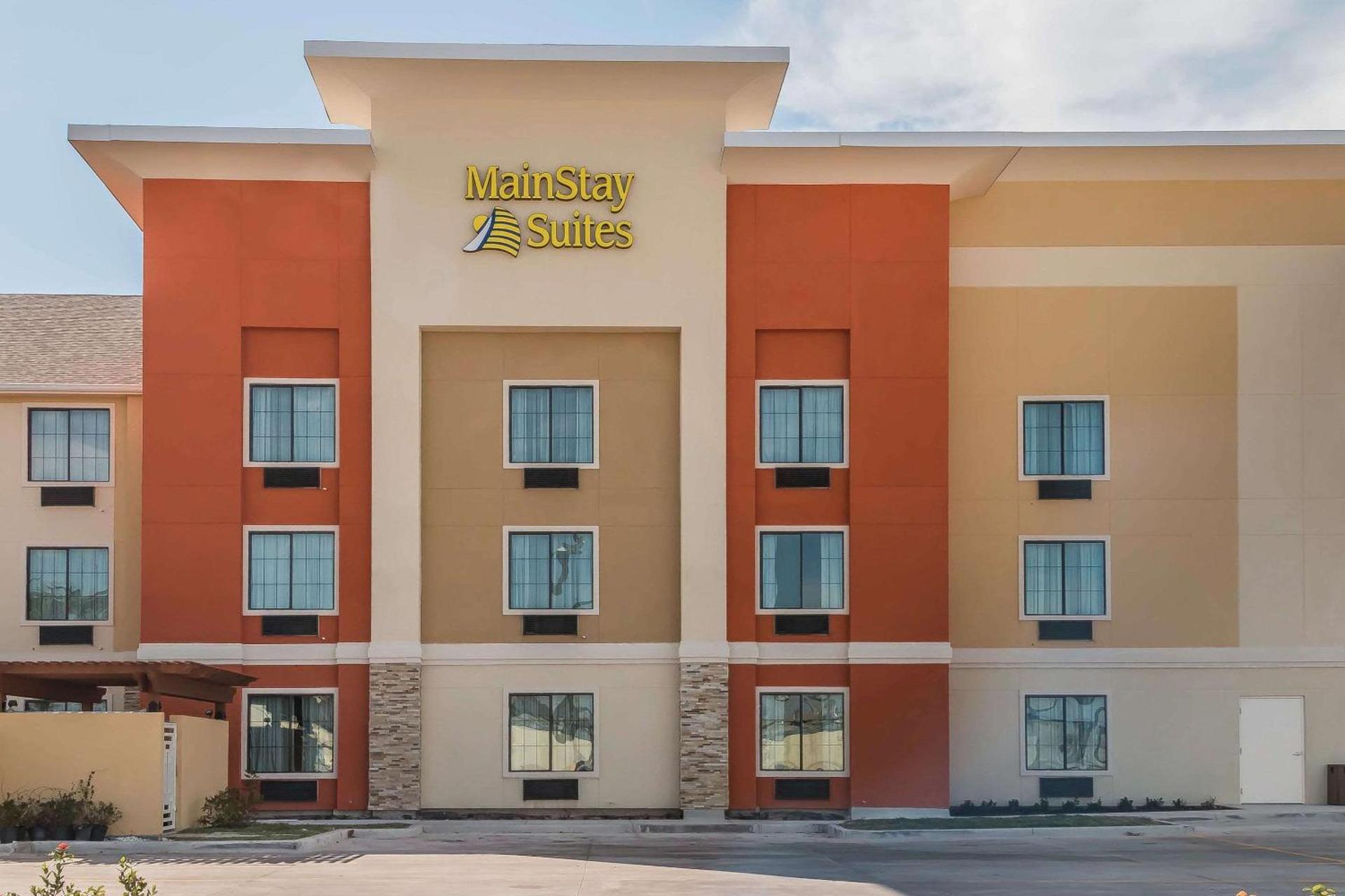 MainStay Suites Edinburg South photo 5
