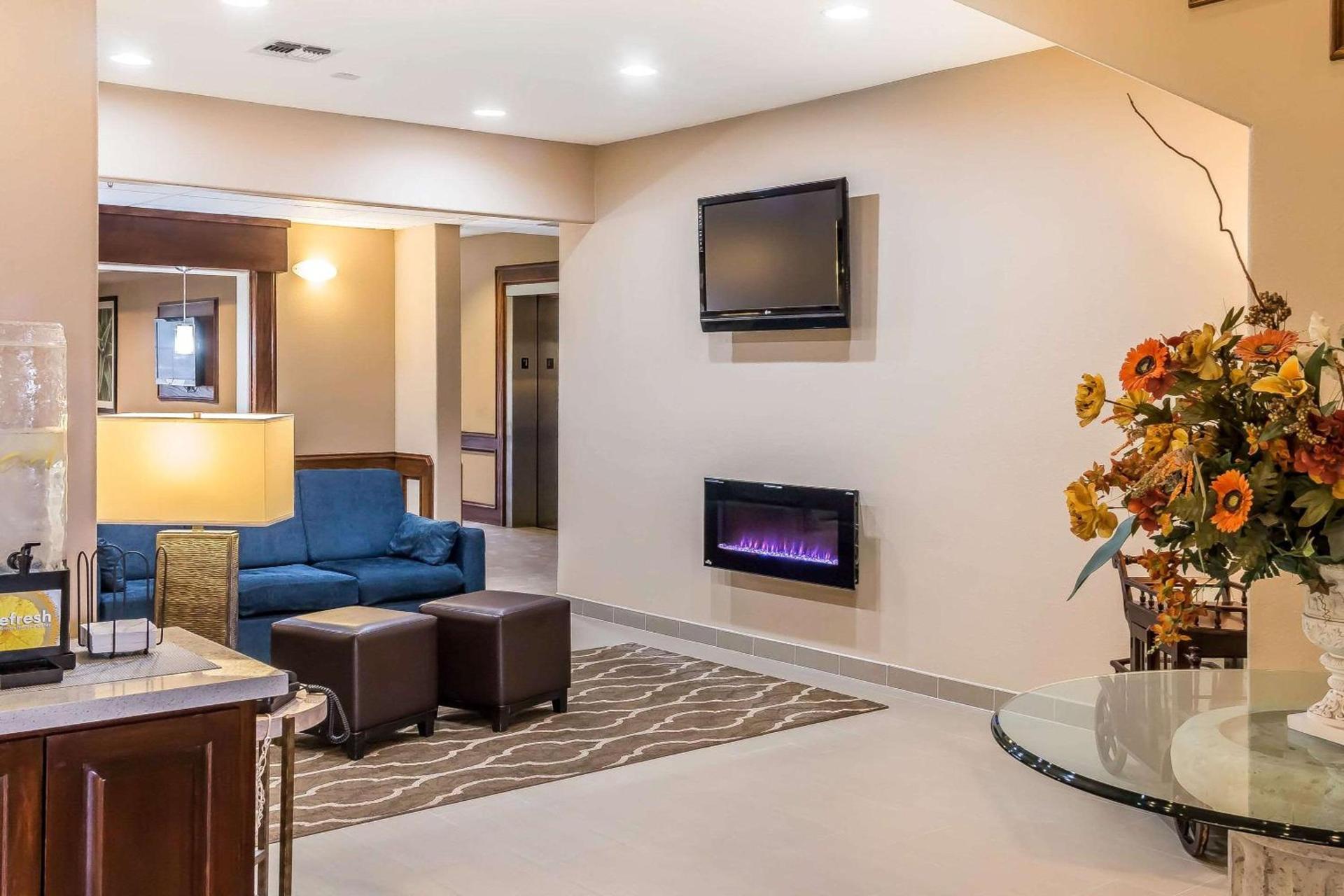MainStay Suites Edinburg South photo 8