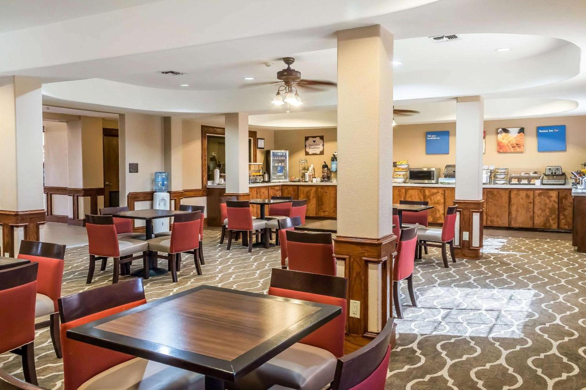 MainStay Suites Edinburg South photo 36