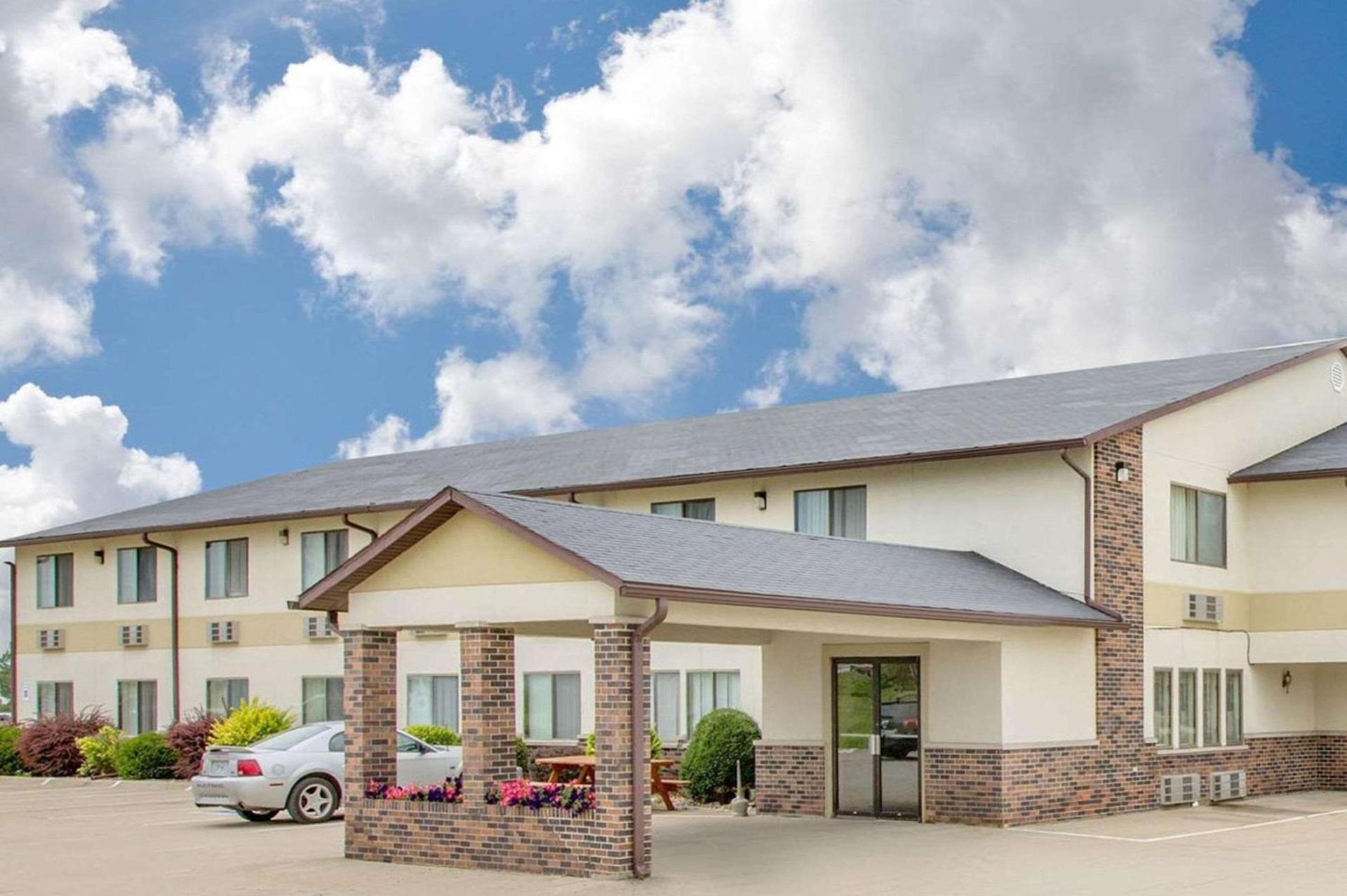 Travelodge by Wyndham Lamoni photo 1