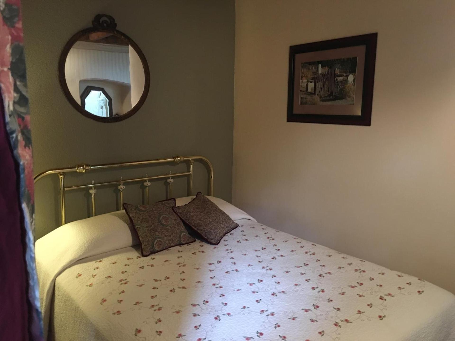 Sugarloaf Mountain Motel photo 46