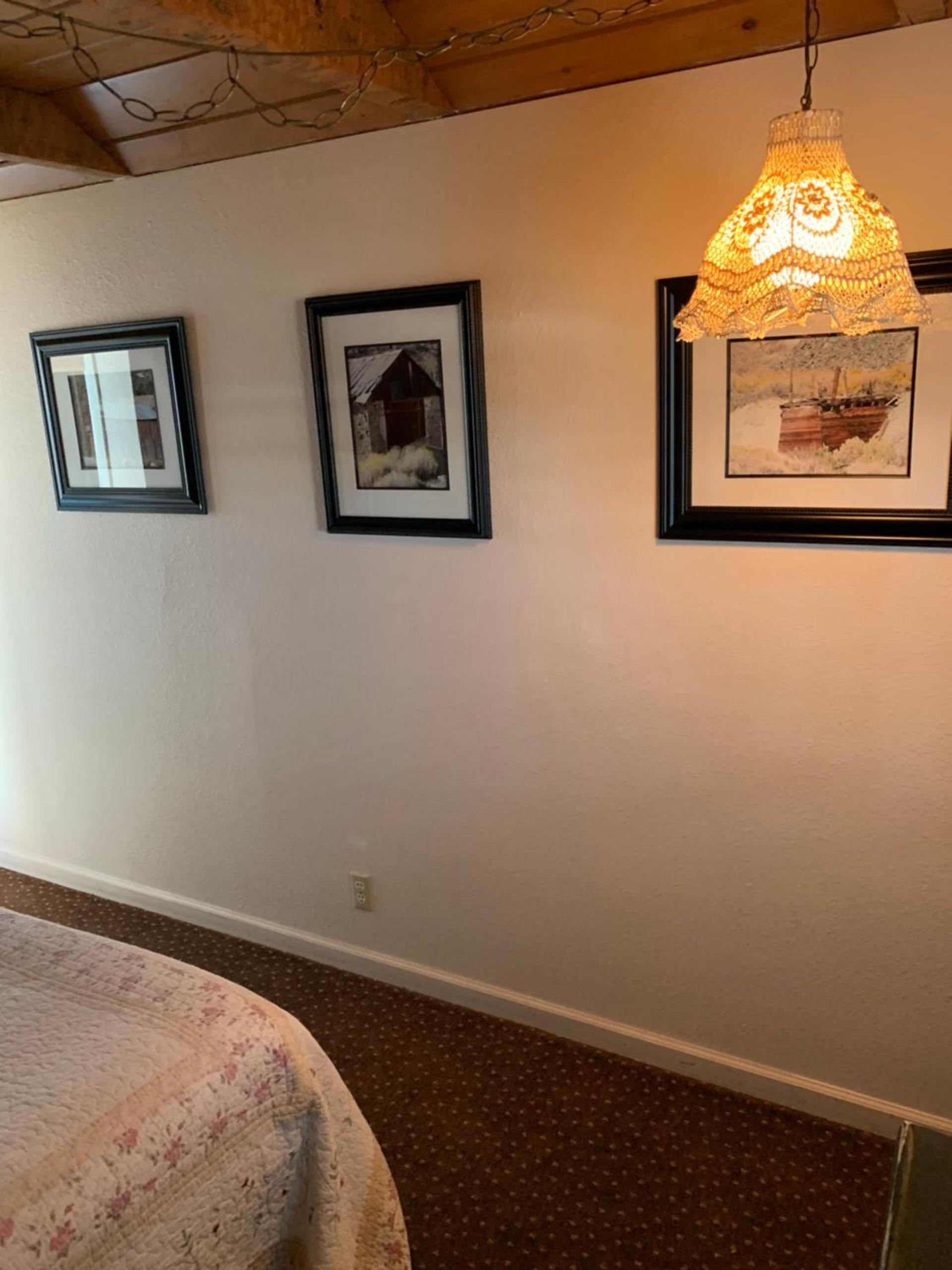 Sugarloaf Mountain Motel photo 53