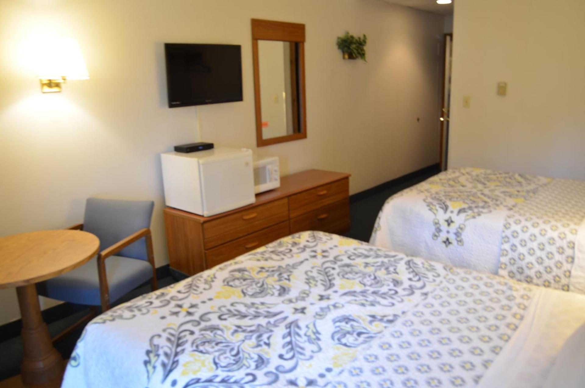 Lake Ontario Motel & Inn photo 18