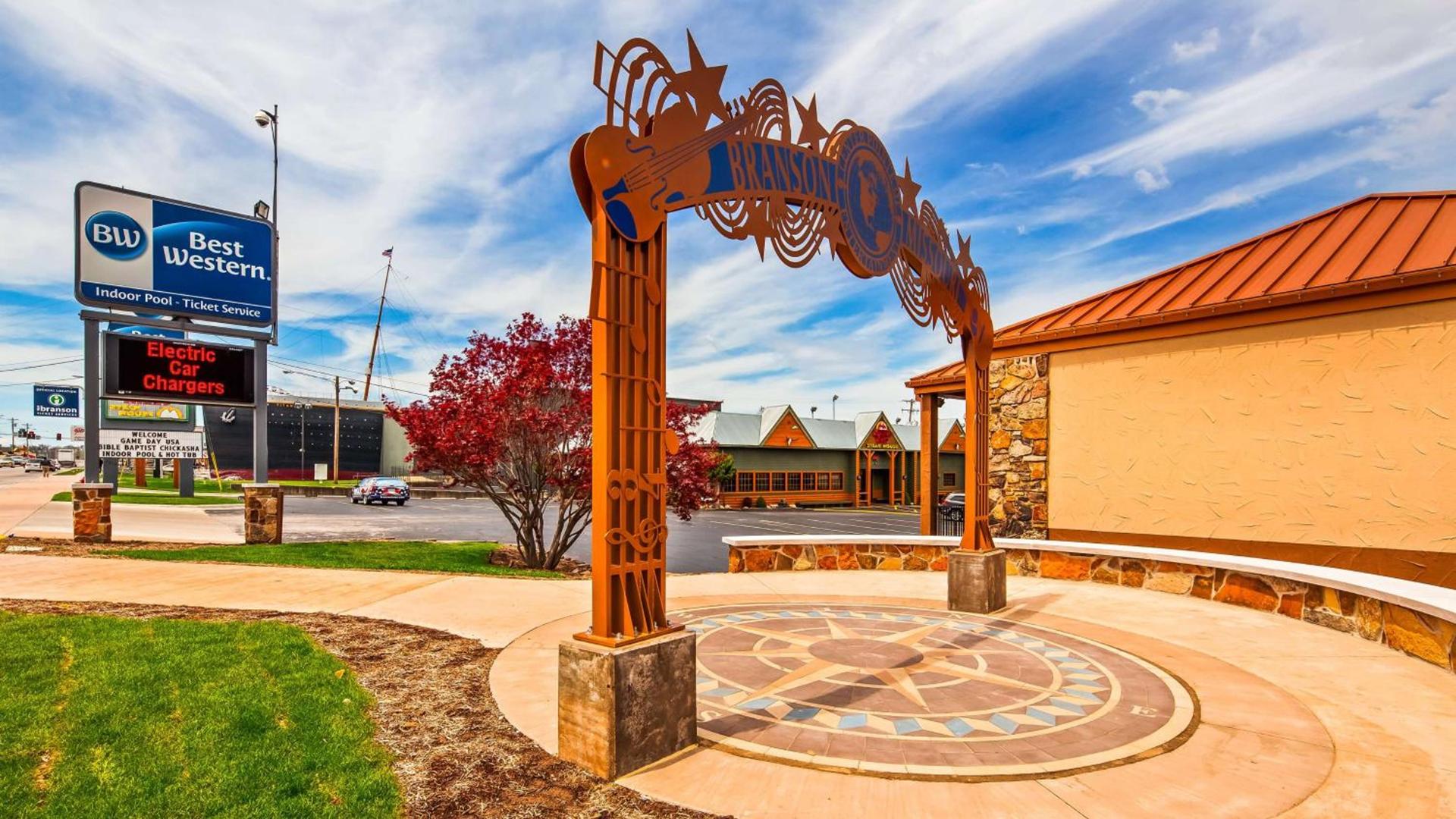 Best Western Center Pointe Inn photo 53