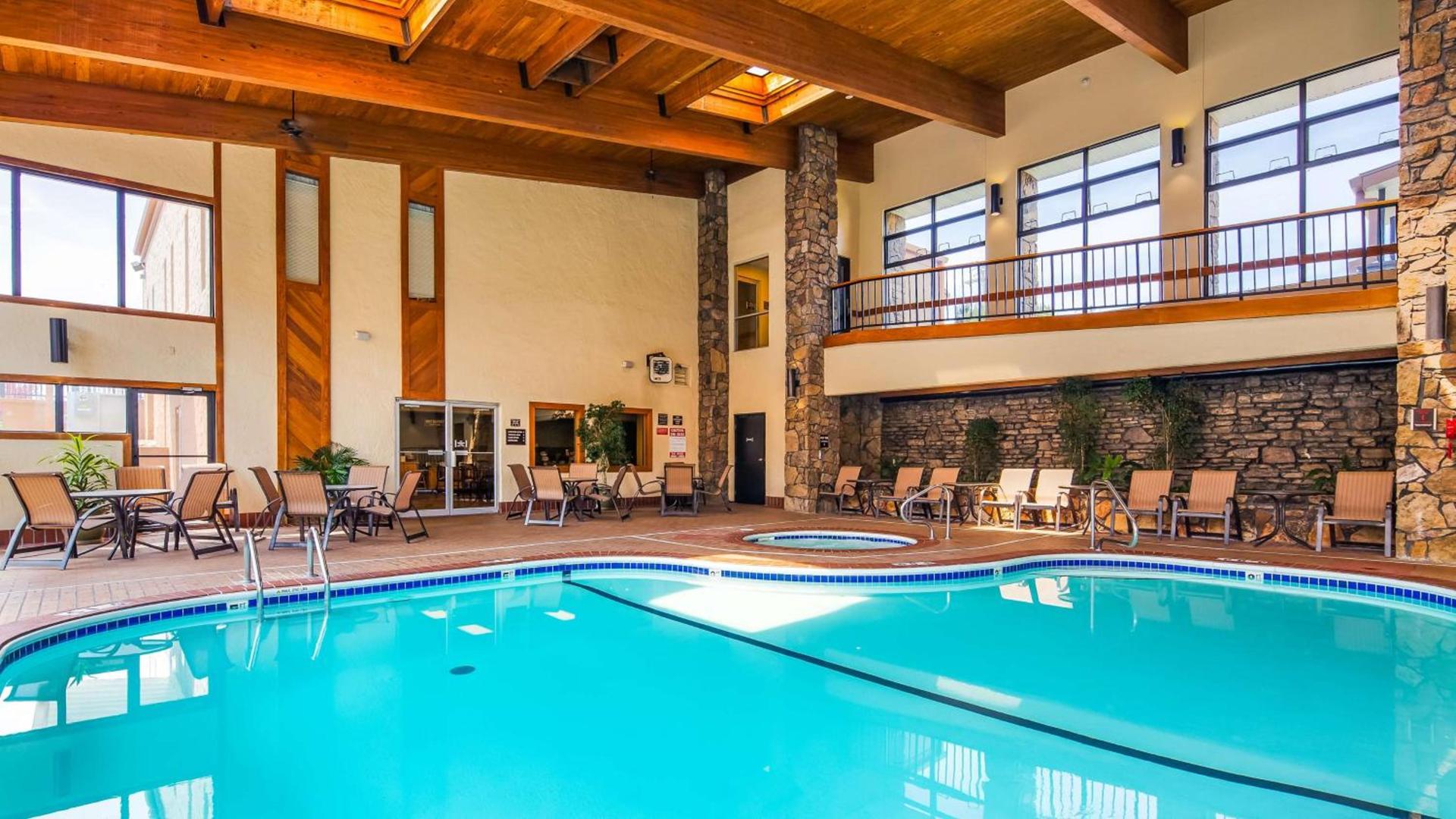 Best Western Center Pointe Inn photo 45