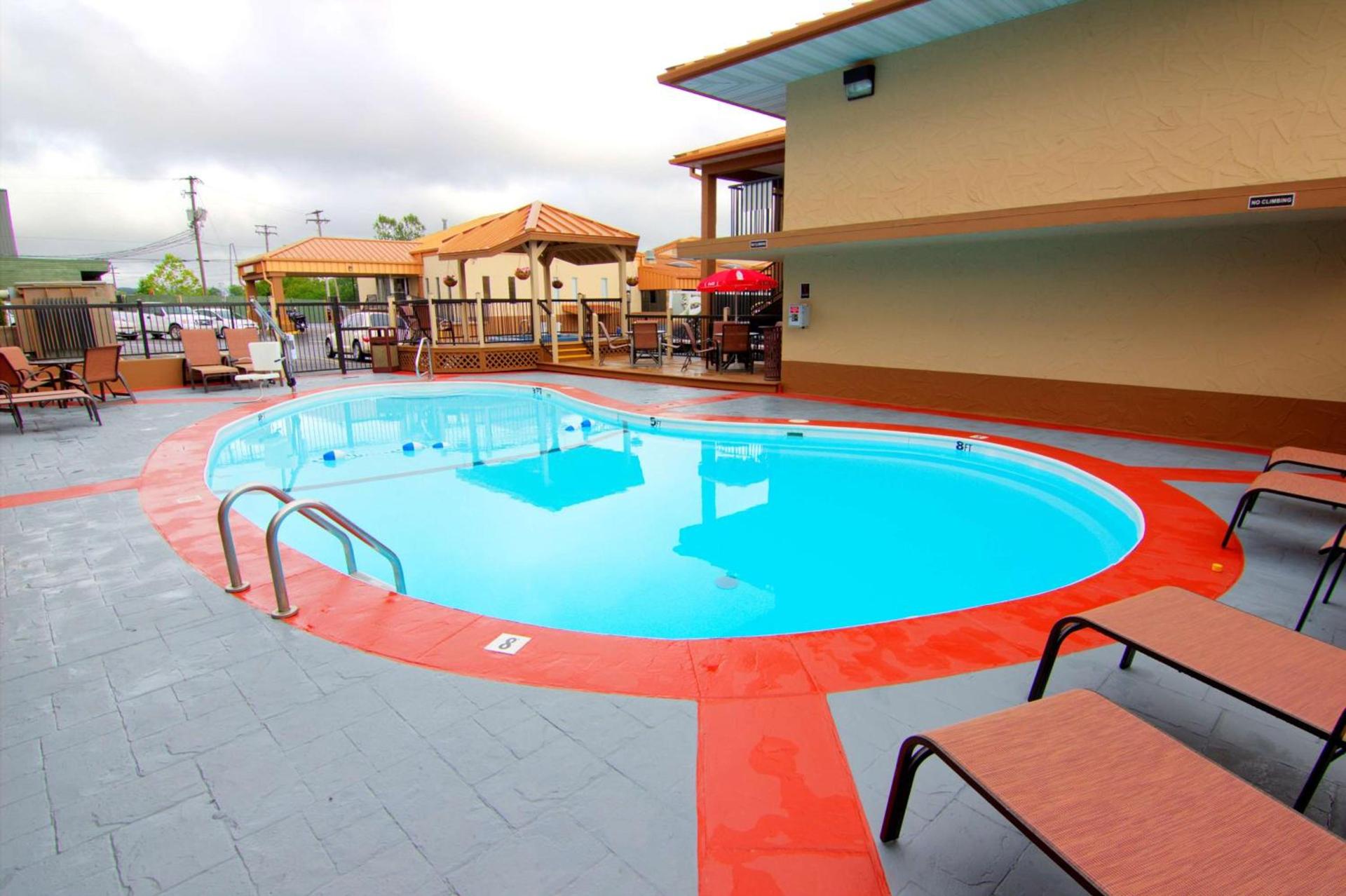 Best Western Center Pointe Inn photo 3
