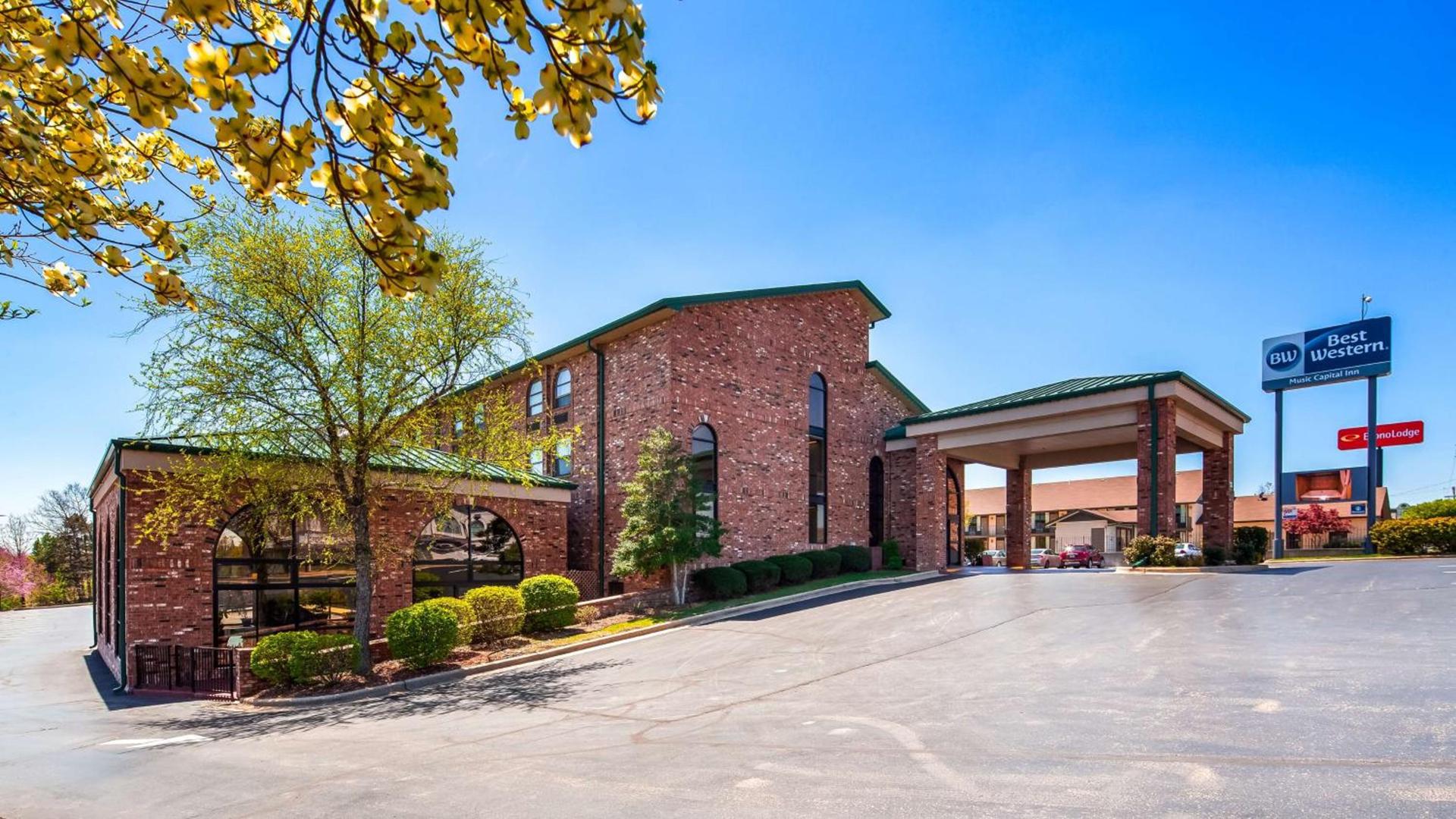 Best Western Music Capital Inn photo 11