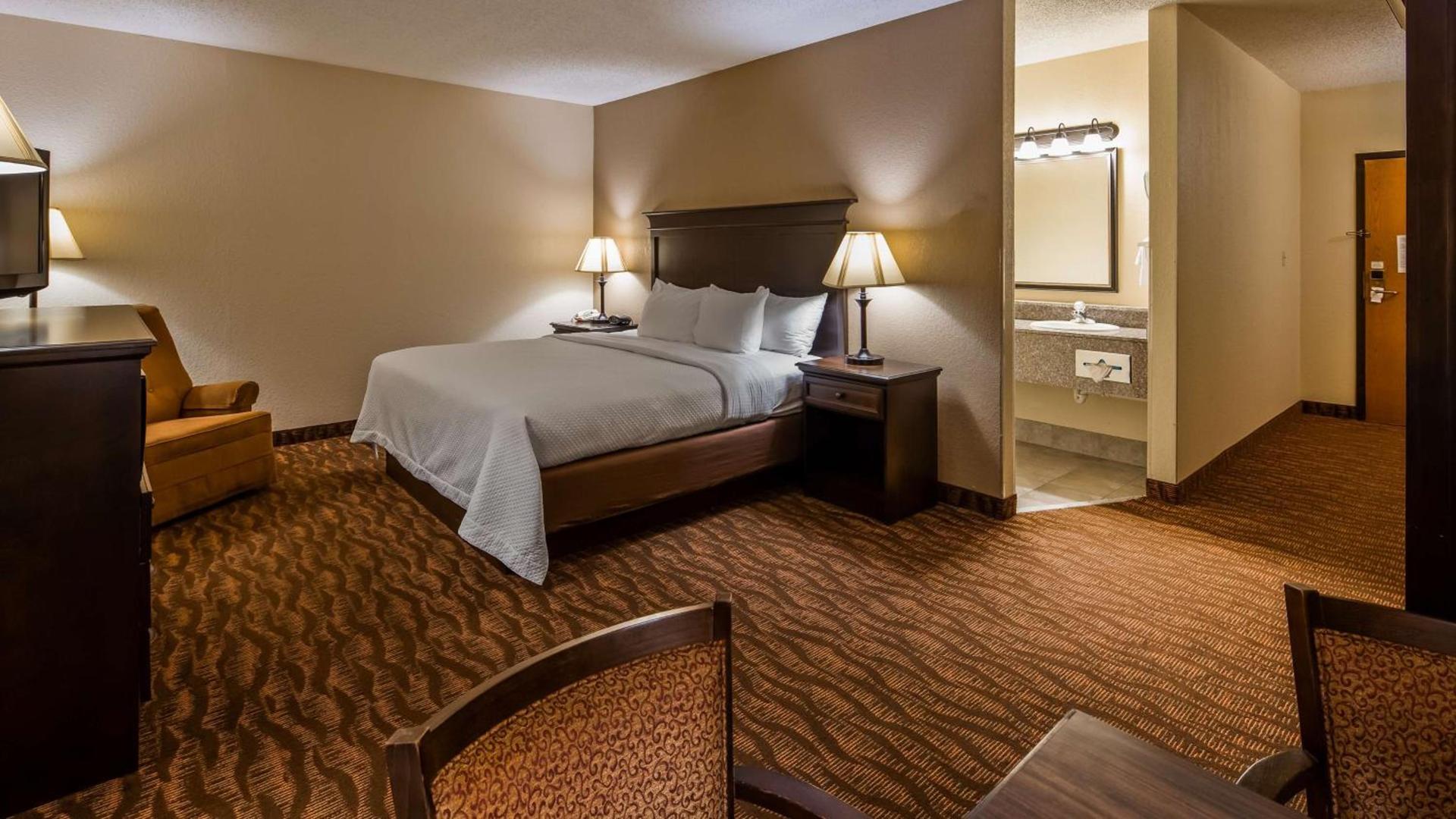 Best Western Music Capital Inn photo 26