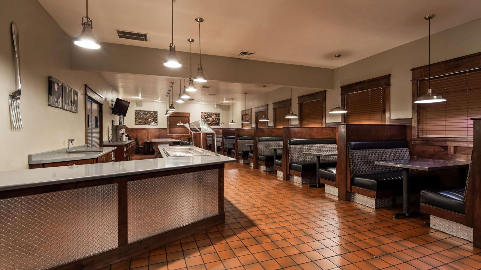 Best Western Paradise Inn photo 21