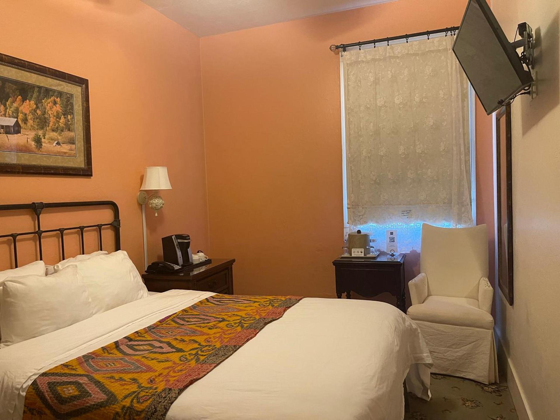 Hotel Sutter photo 64