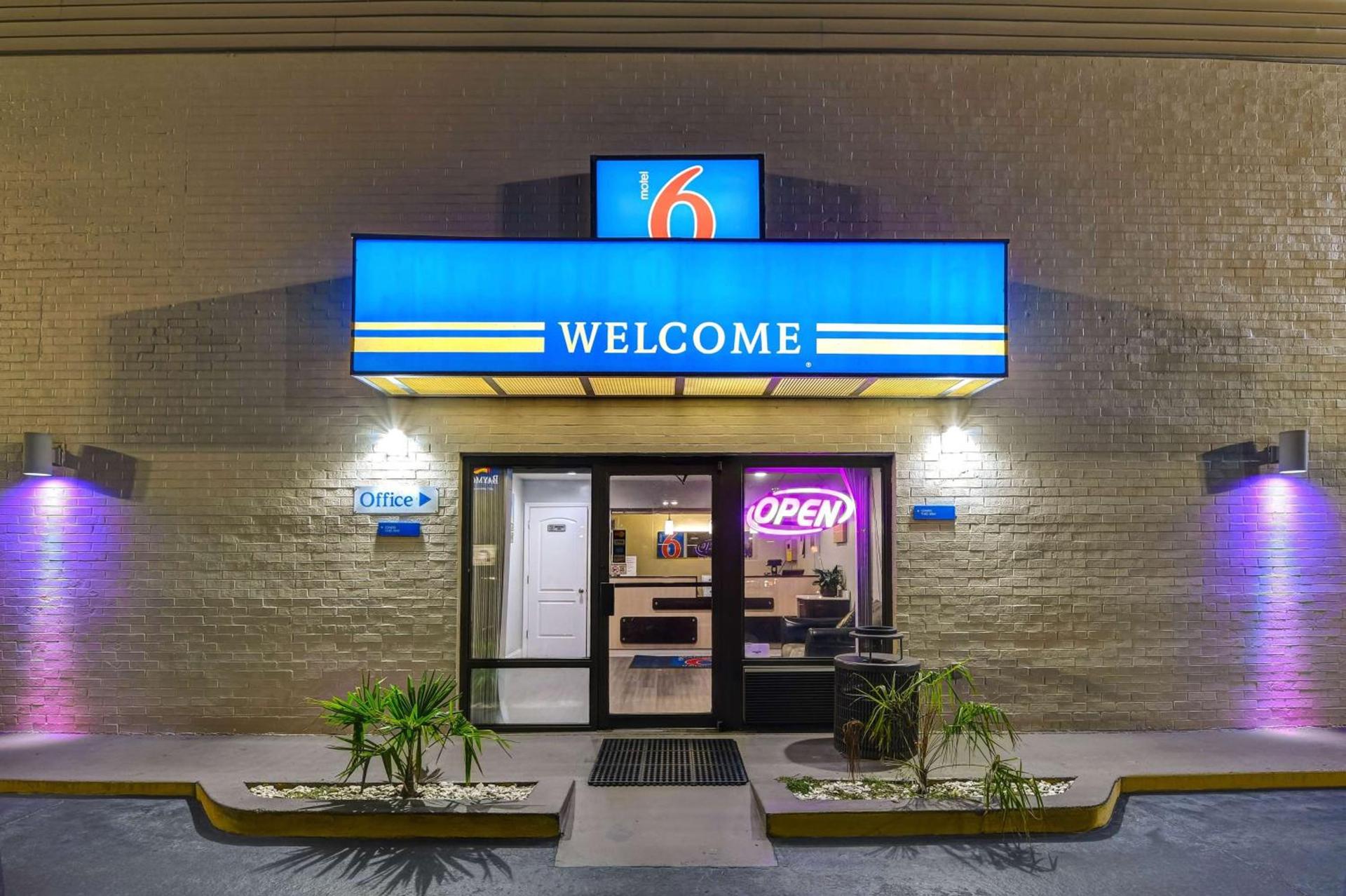 Motel 6-Dalton, GA photo 3