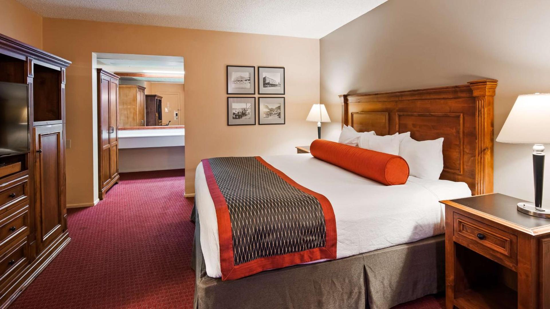 Best Western Plus King's Inn and Suites photo 32